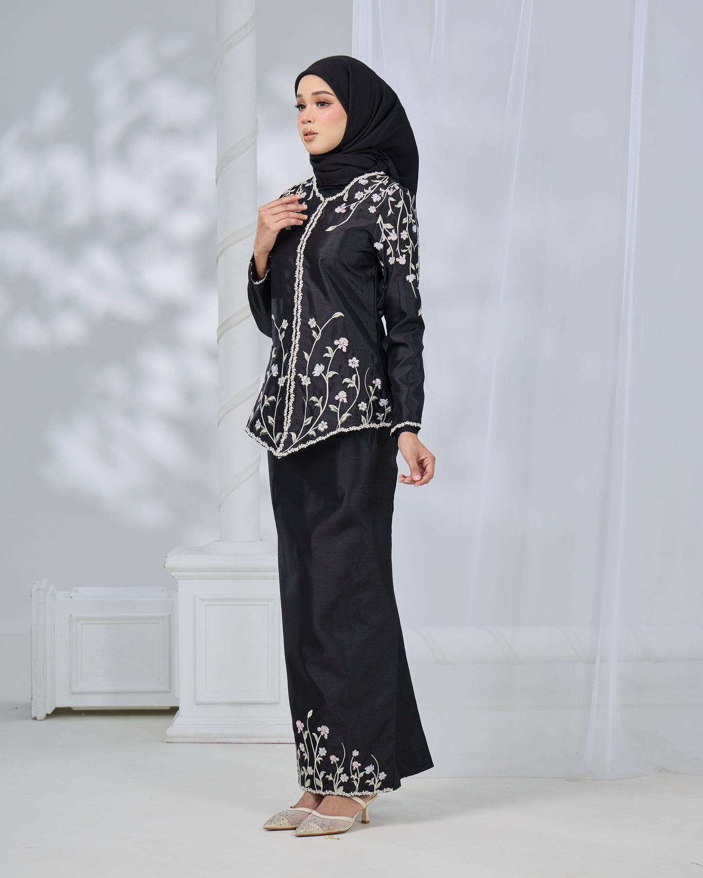 RENAYA MINI KURUNG (BLACK)