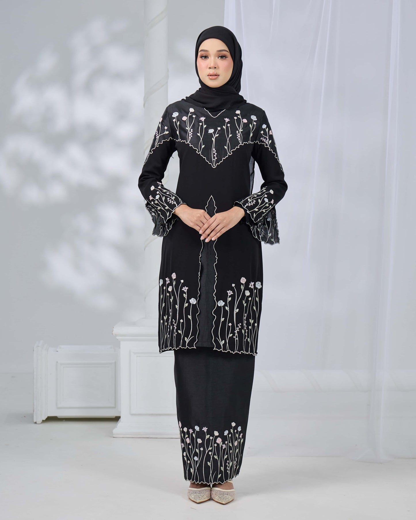 TISYA KURUNG (BLACK)