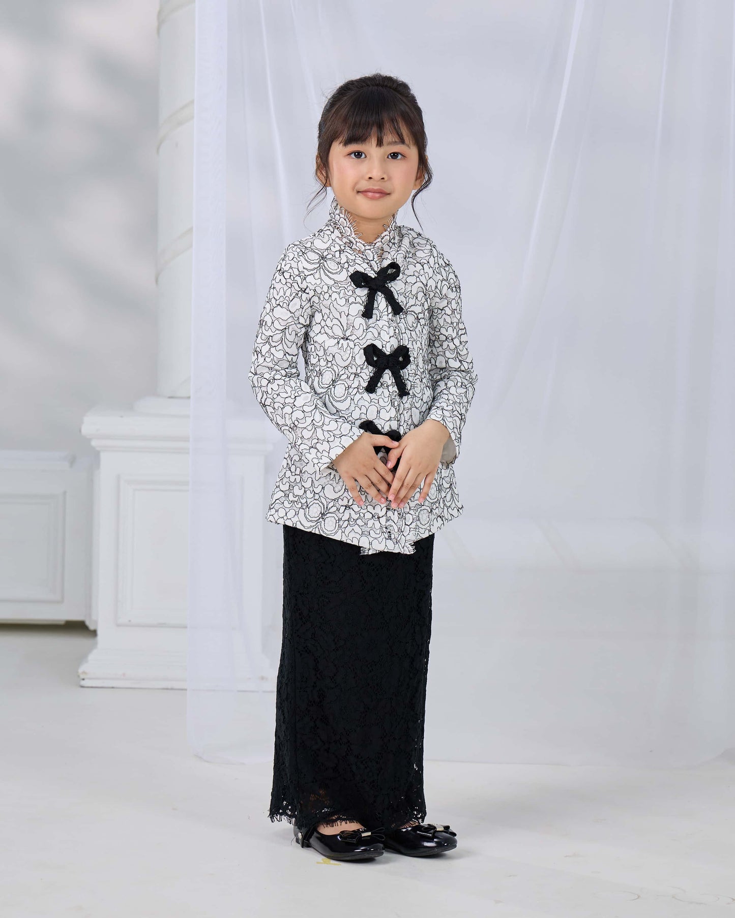 JULIA KEBAYA KIDS (OFF WHITE)