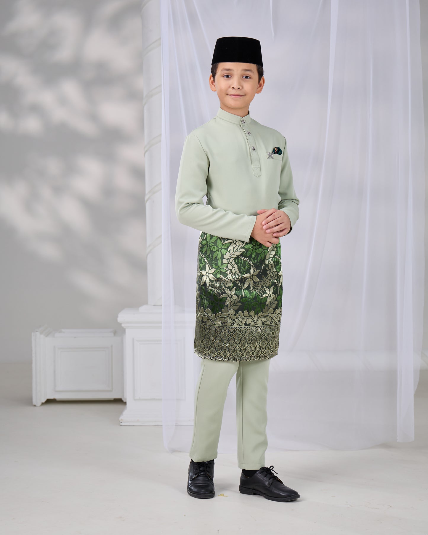 SOULTAN BAJU MELAYU FOR KIDS (GREEN TEA)