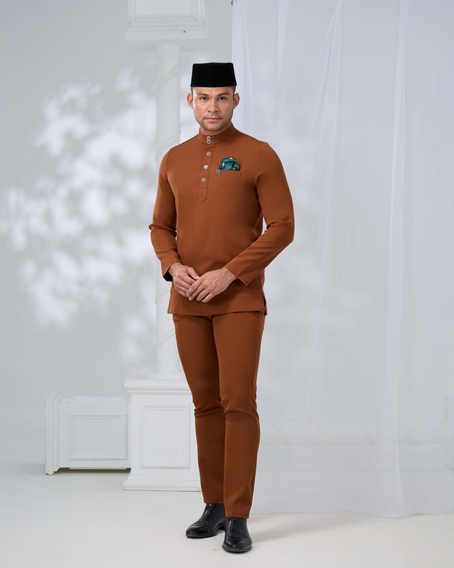 SOULTAN BAJU MELAYU (BROWN)