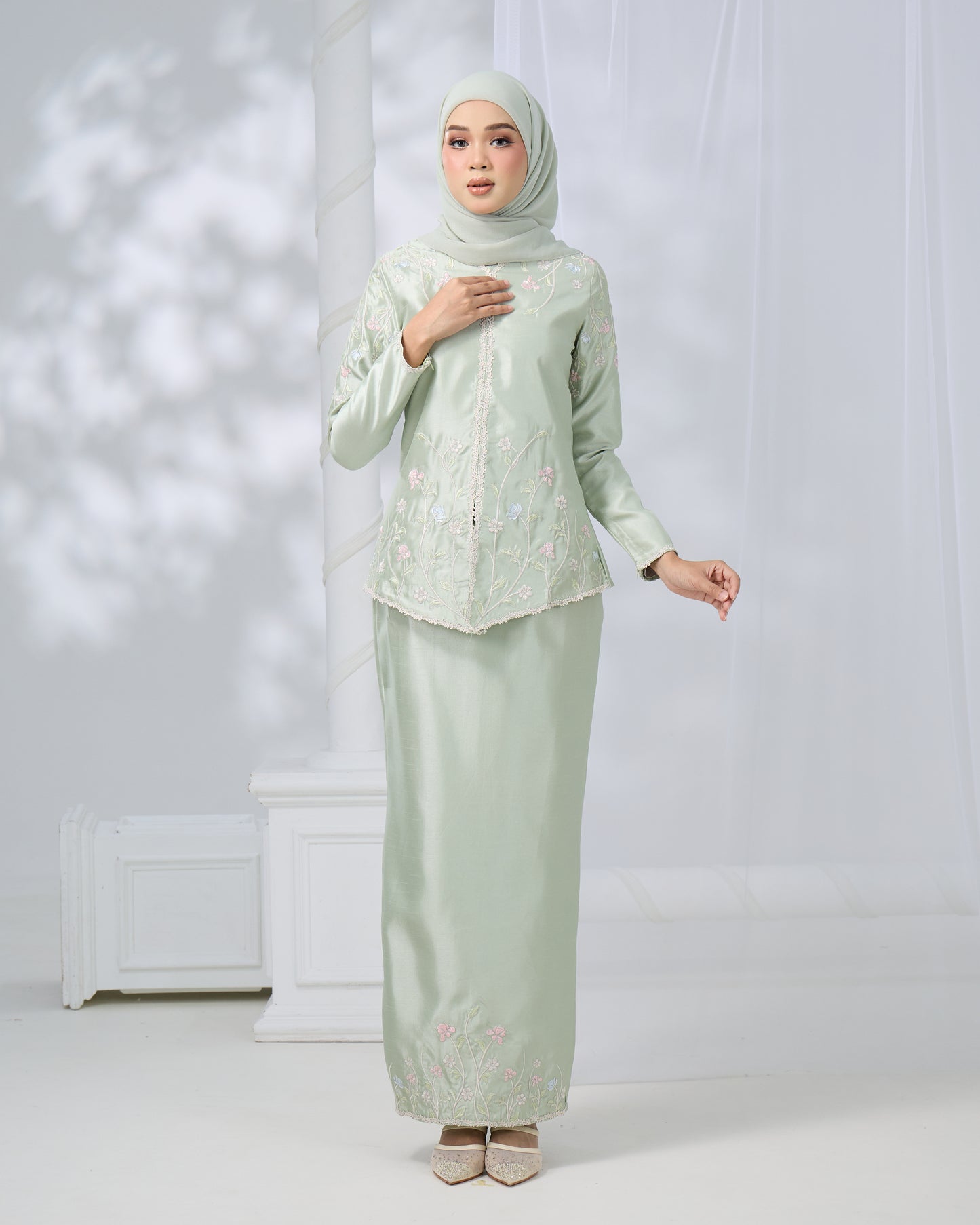 RENAYA MINI KURUNG (GREEN TEA)