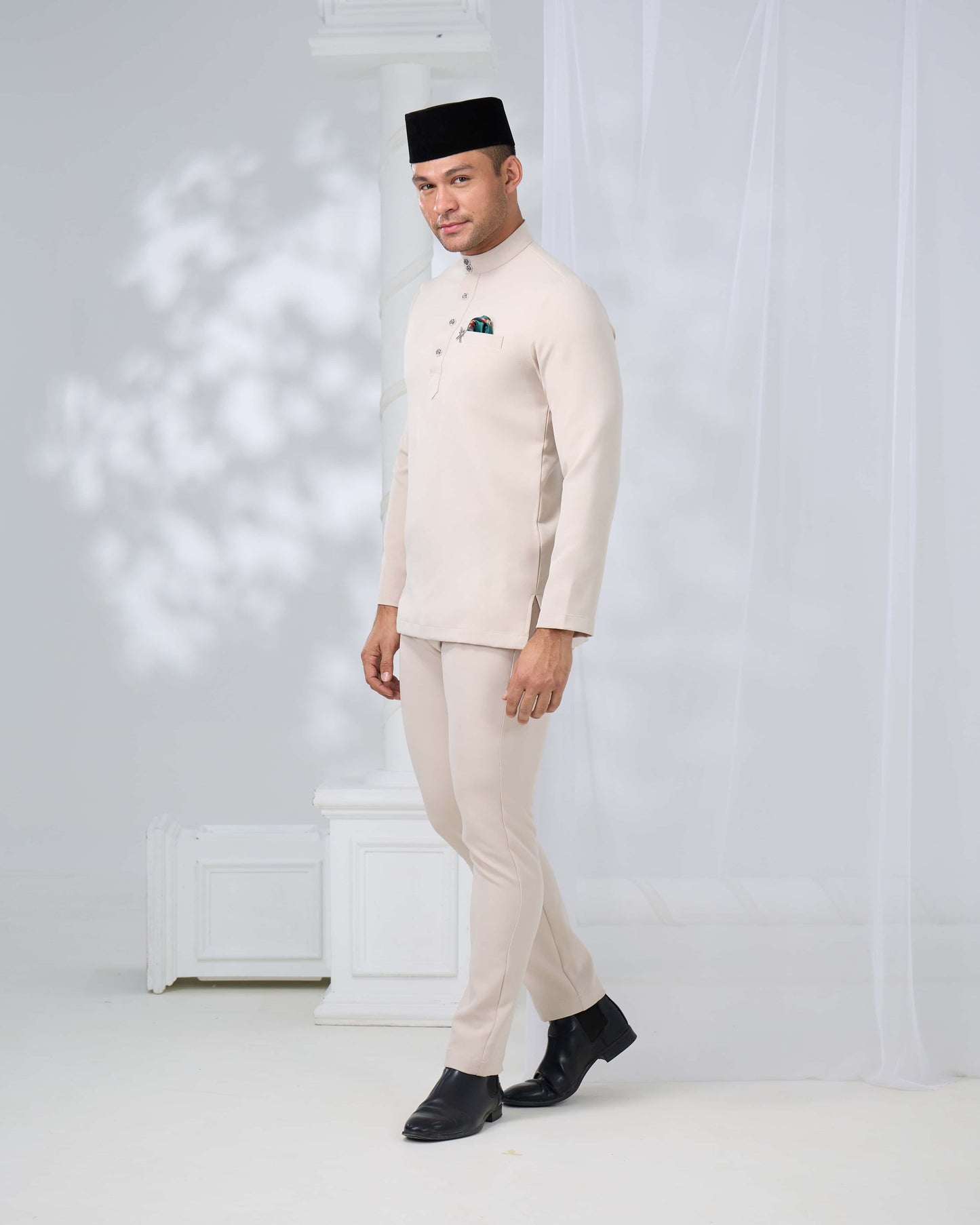 SOULTAN BAJU MELAYU (CHAMPAGNE)