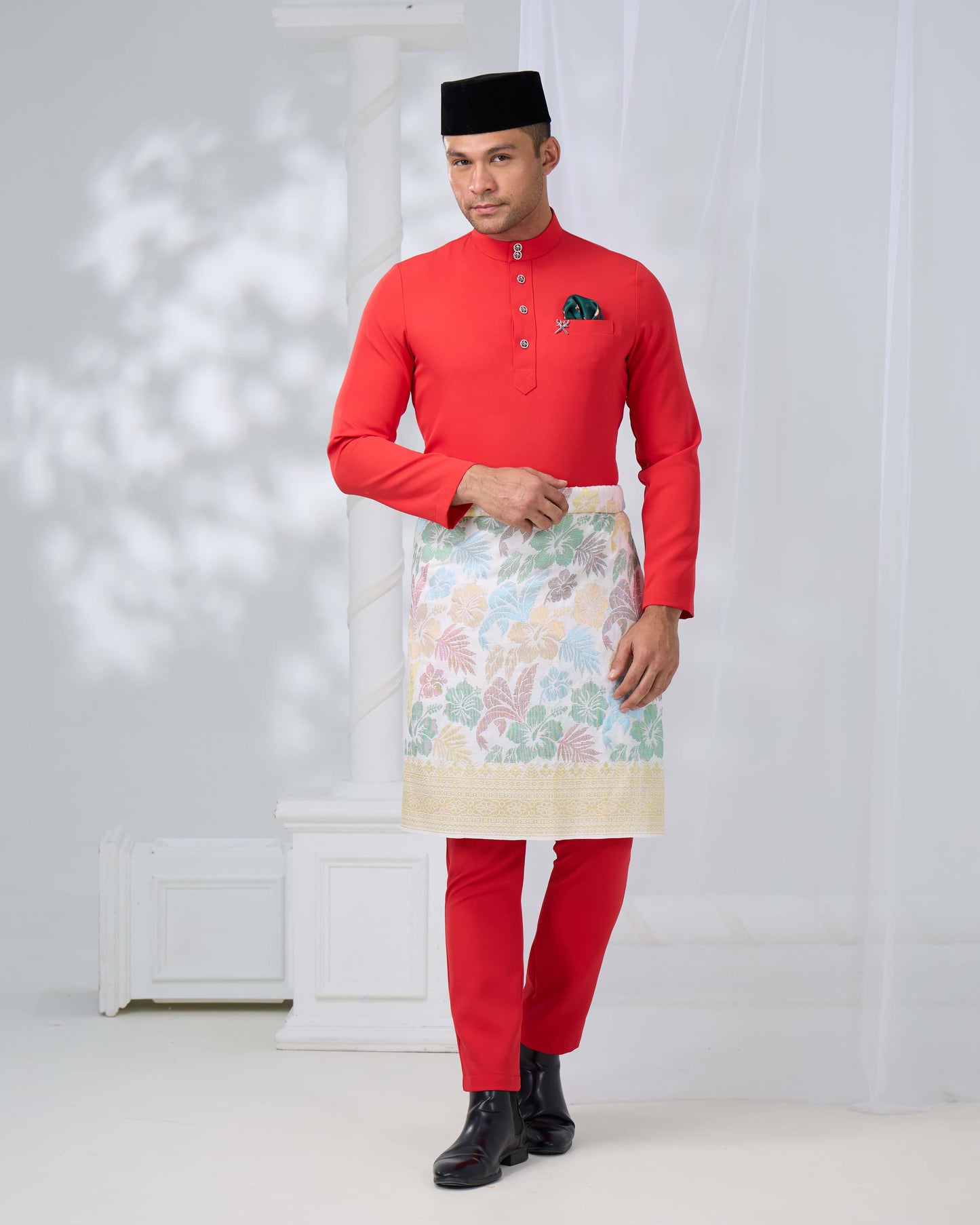 SOULTAN BAJU MELAYU (RED CHILI)