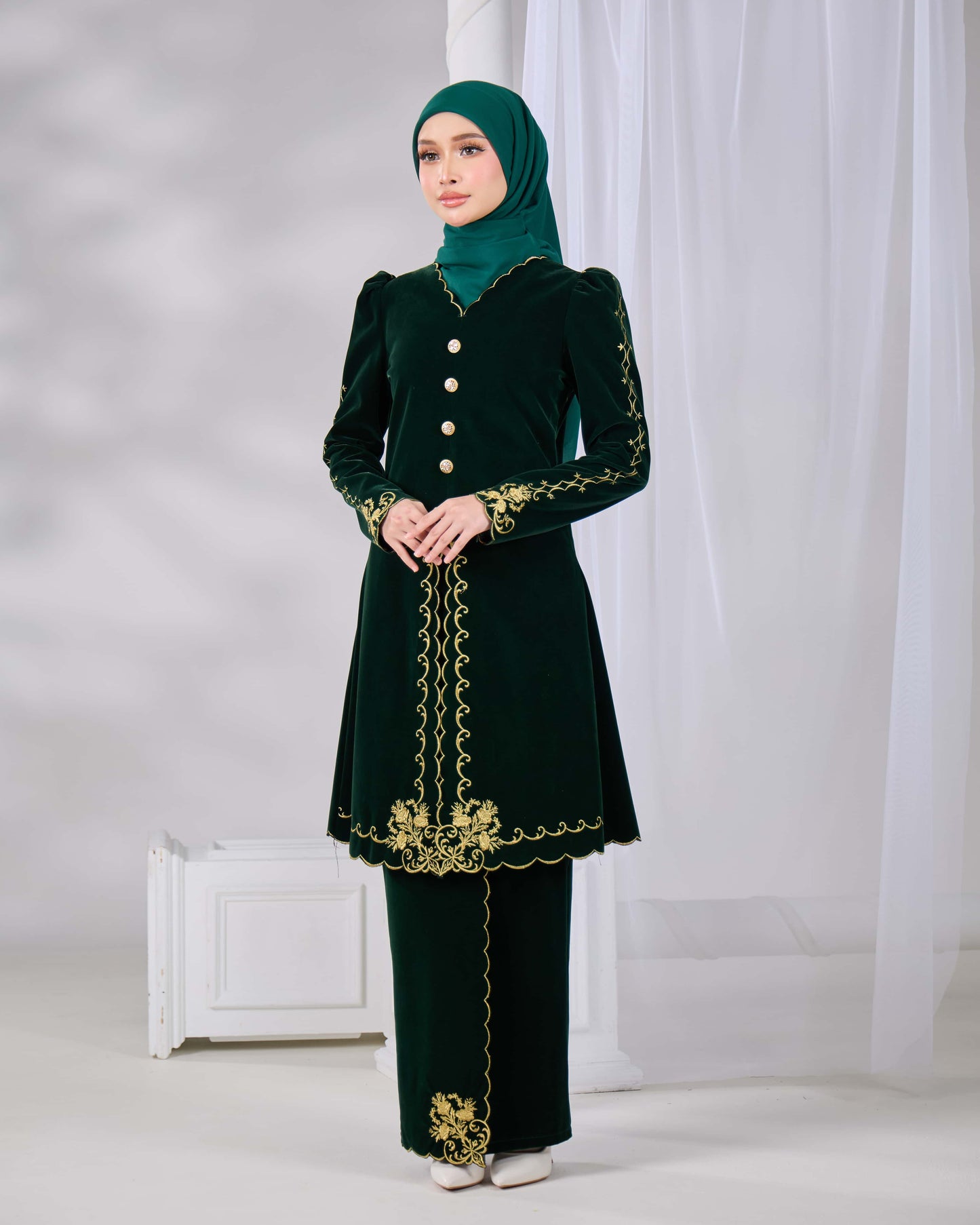 NAIFAH KEBAYA (EMERALD GREEN)