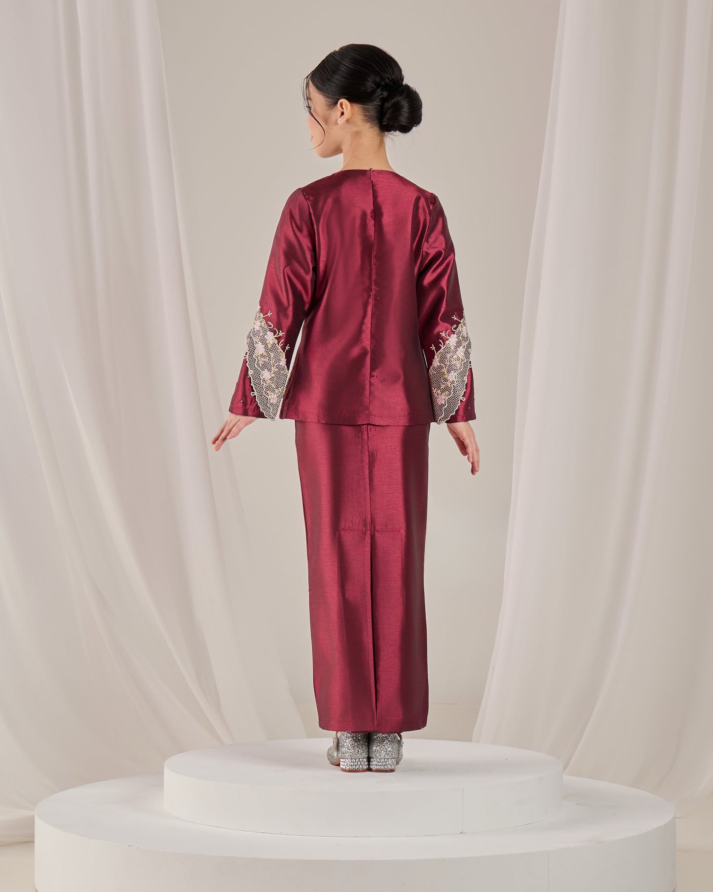 KATHRYN MINI KURUNG KIDS (BURGUNDY)