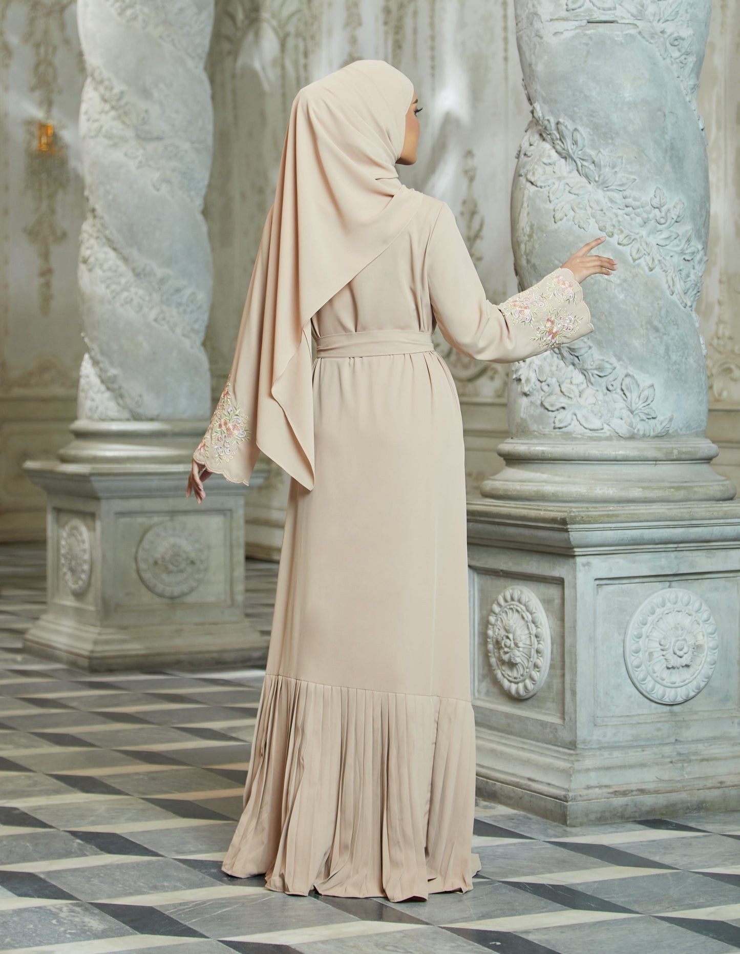 INAAYA ABAYA WITH PANTS (CHAMPAGNE)