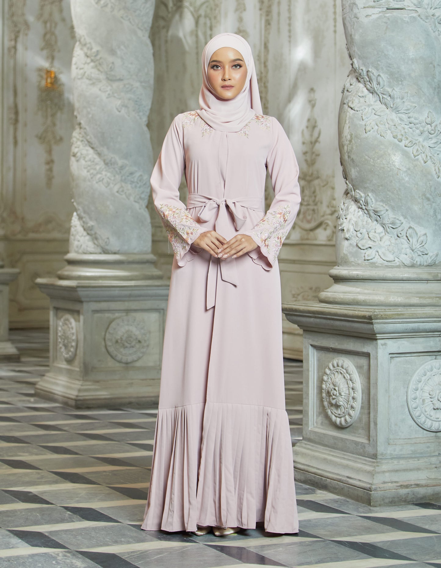 INAAYA ABAYA WITH PANTS (DUSTY PINK)