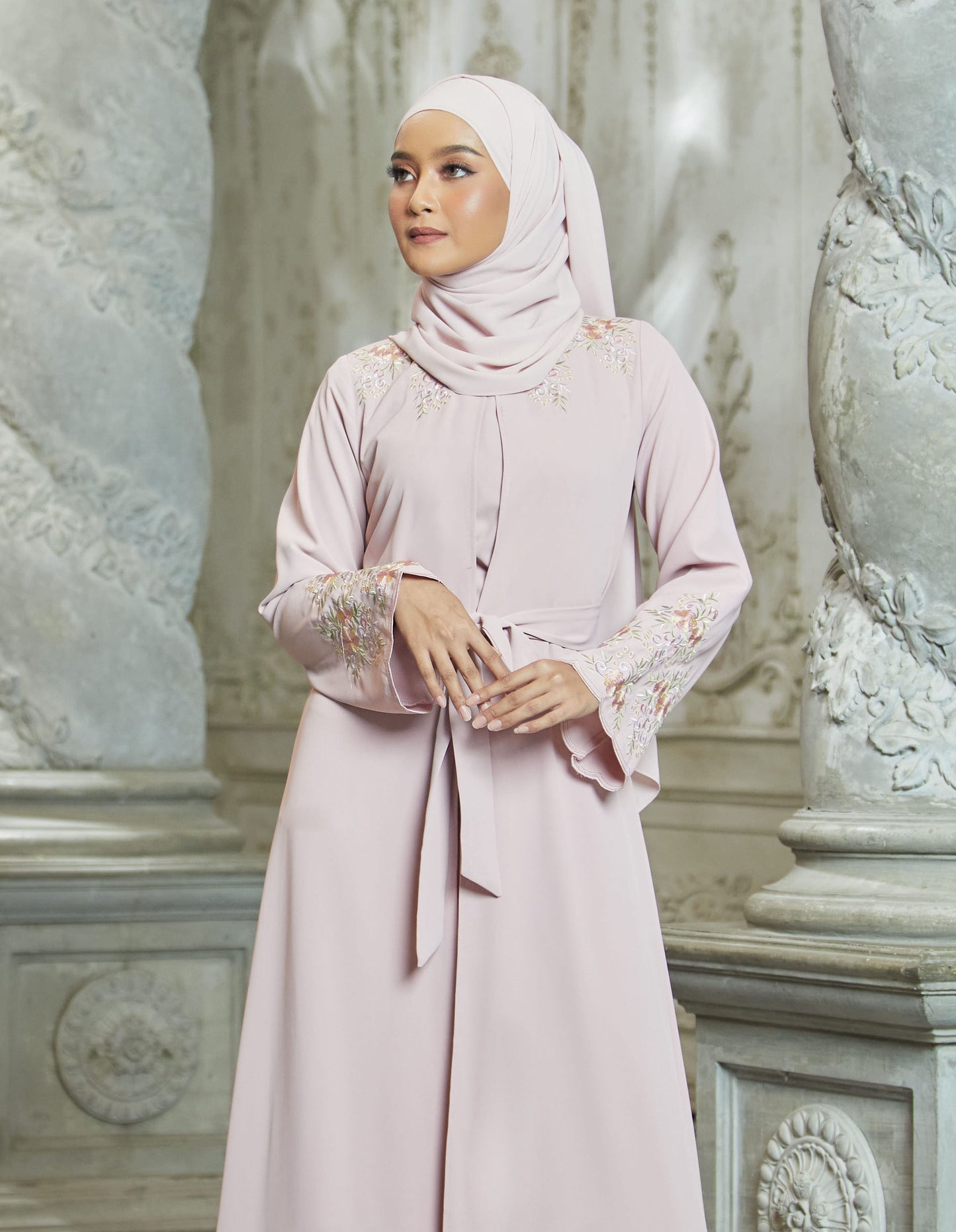 INAAYA ABAYA WITH PANTS (DUSTY PINK)