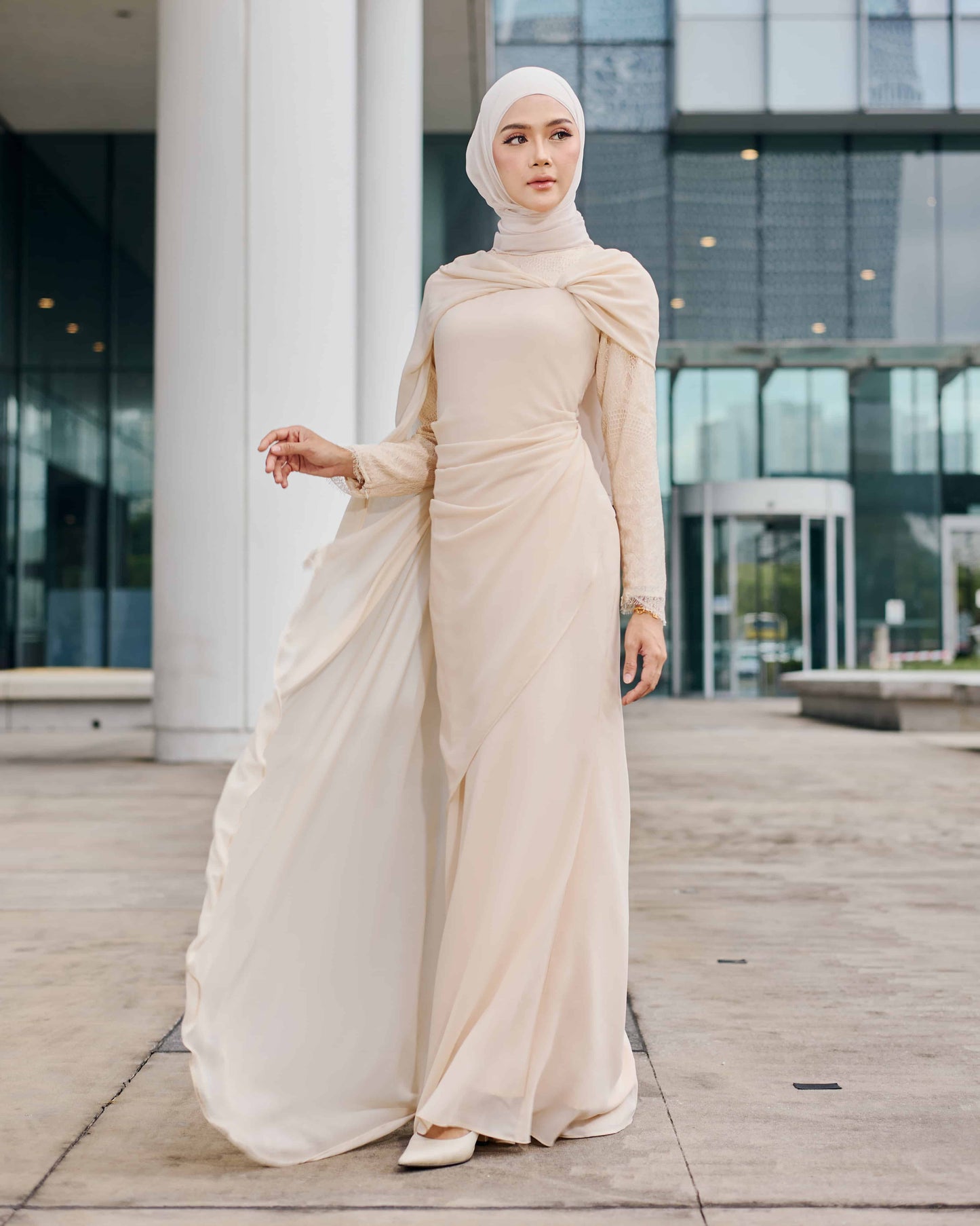 ELSARA DRESS (CREAM)