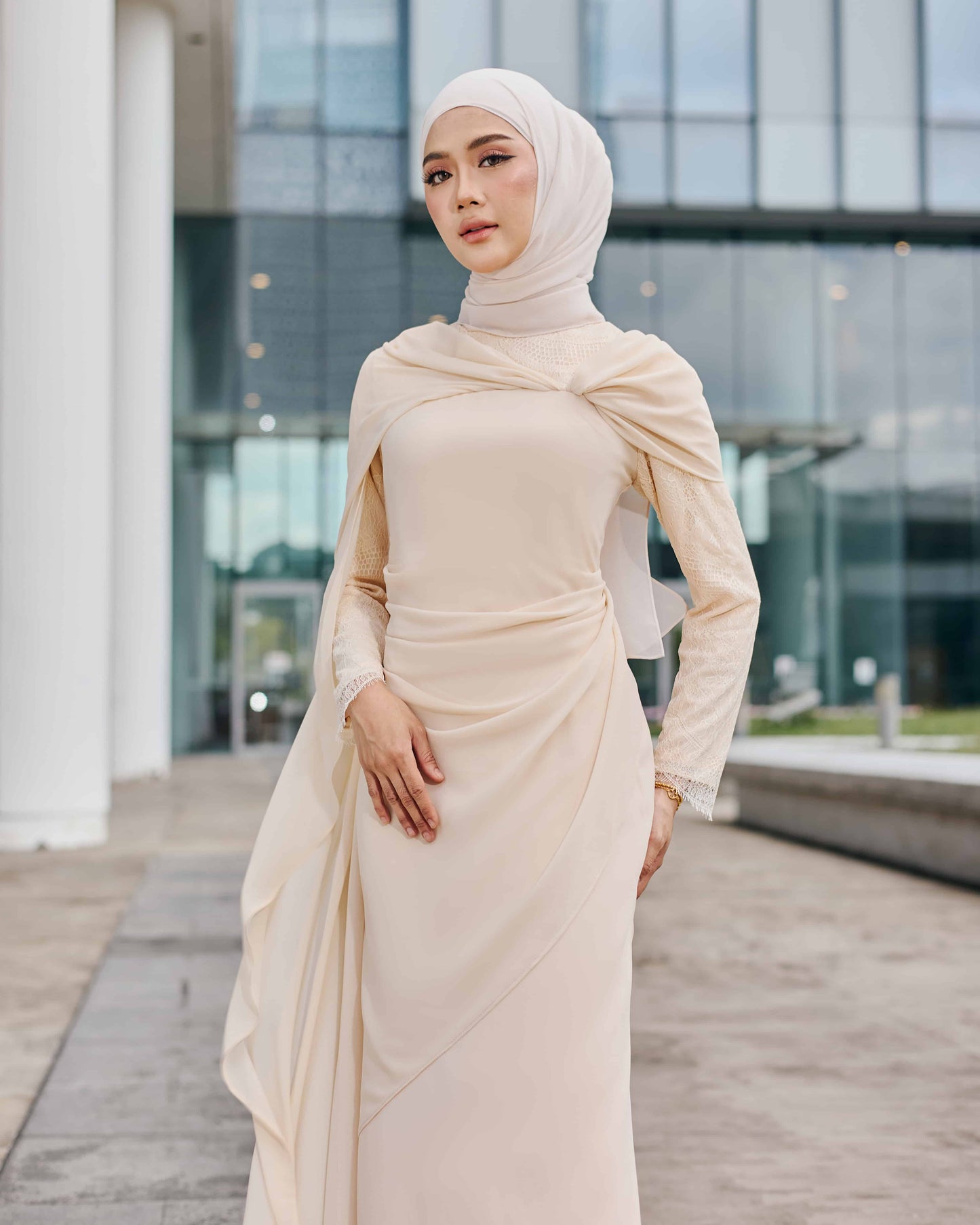 ELSARA DRESS (CREAM)