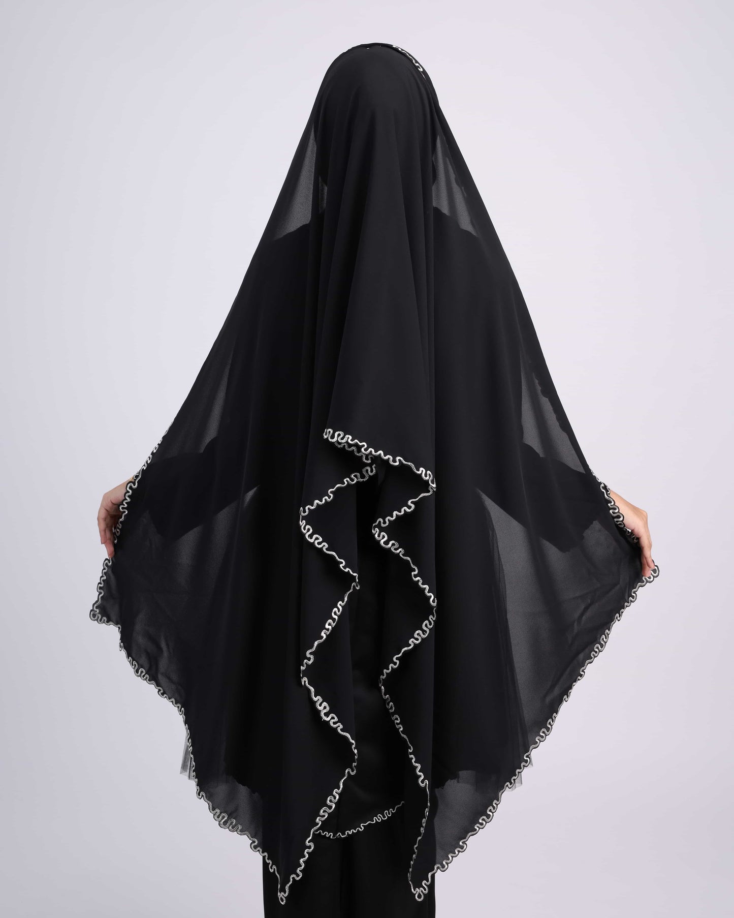 VEIL CODE A37 (BLACK)