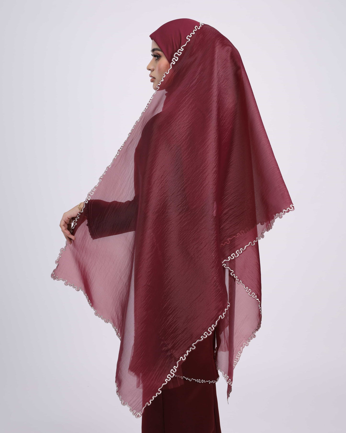 VEIL CODE A38 (BURGUNDY)