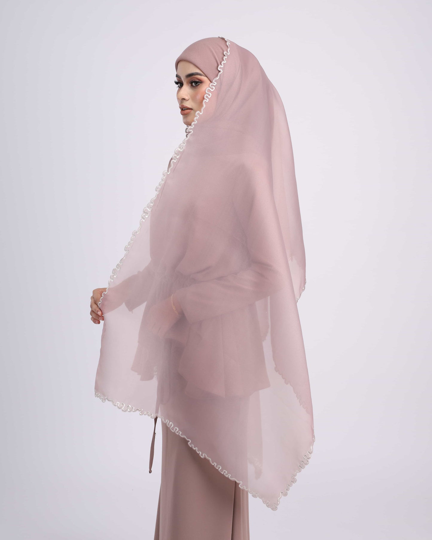 VEIL CODE A38 (KHAKI)