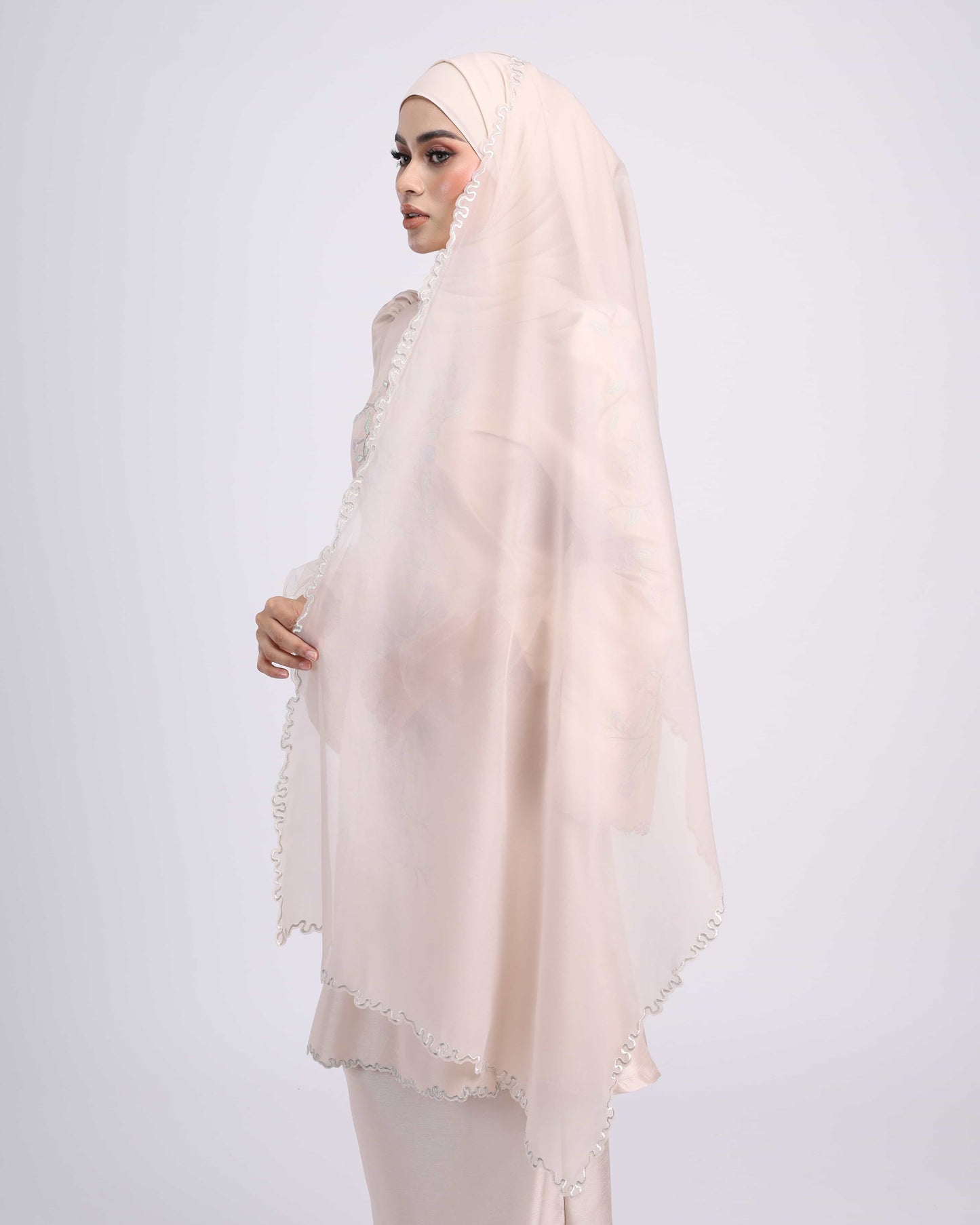 VEIL CODE A38 (CHAMPAGNE)
