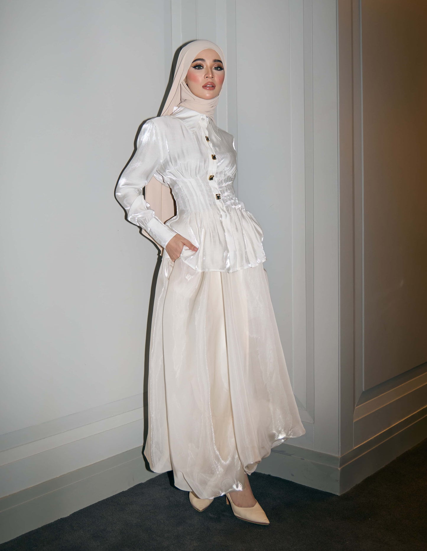 SATIN BUBBLE SKIRT (CHAMPAGNE)