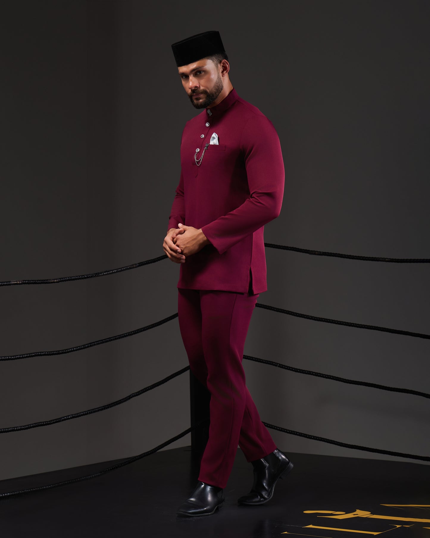 MINOR DEFECT SOULTAN BAJU MELAYU (BURGUNDY)