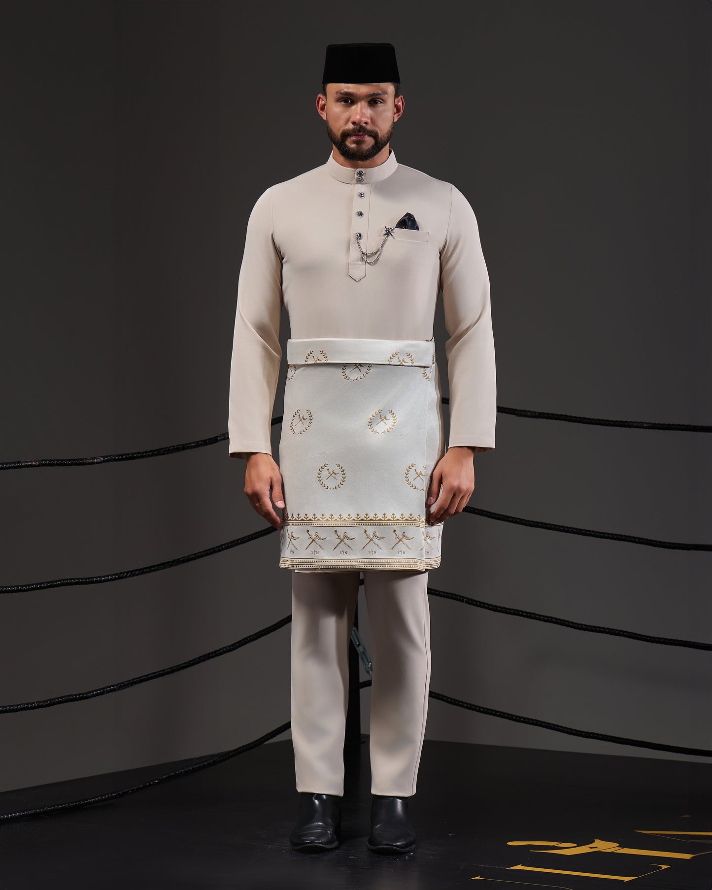 SOULTAN BAJU MELAYU (CHAMPAGNE)