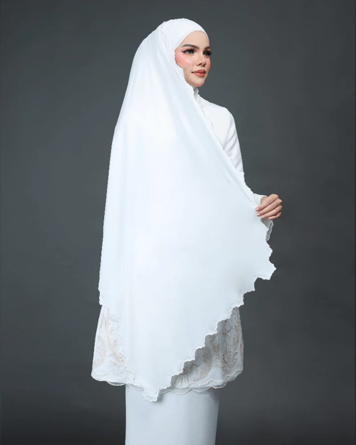 VEIL EMBROIDERY CHIFFON A19 (OFF WHITE)