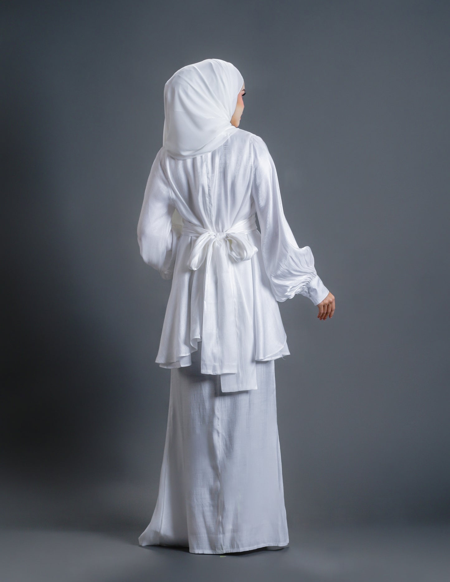 MINOR DEFECT AINARA KURUNG (OFF WHITE)