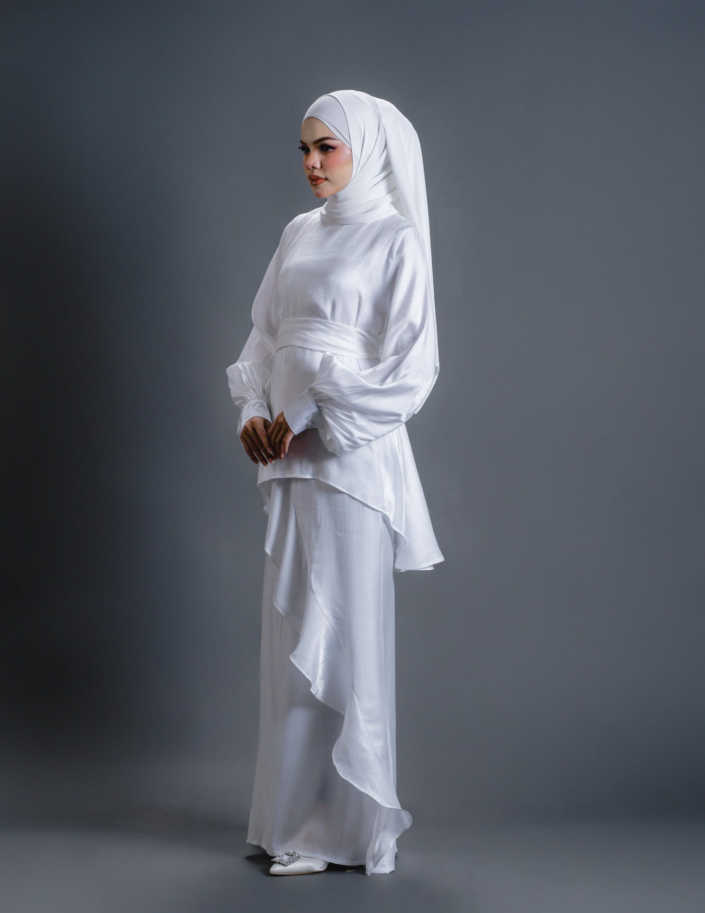 AINARA KURUNG (OFF WHITE)