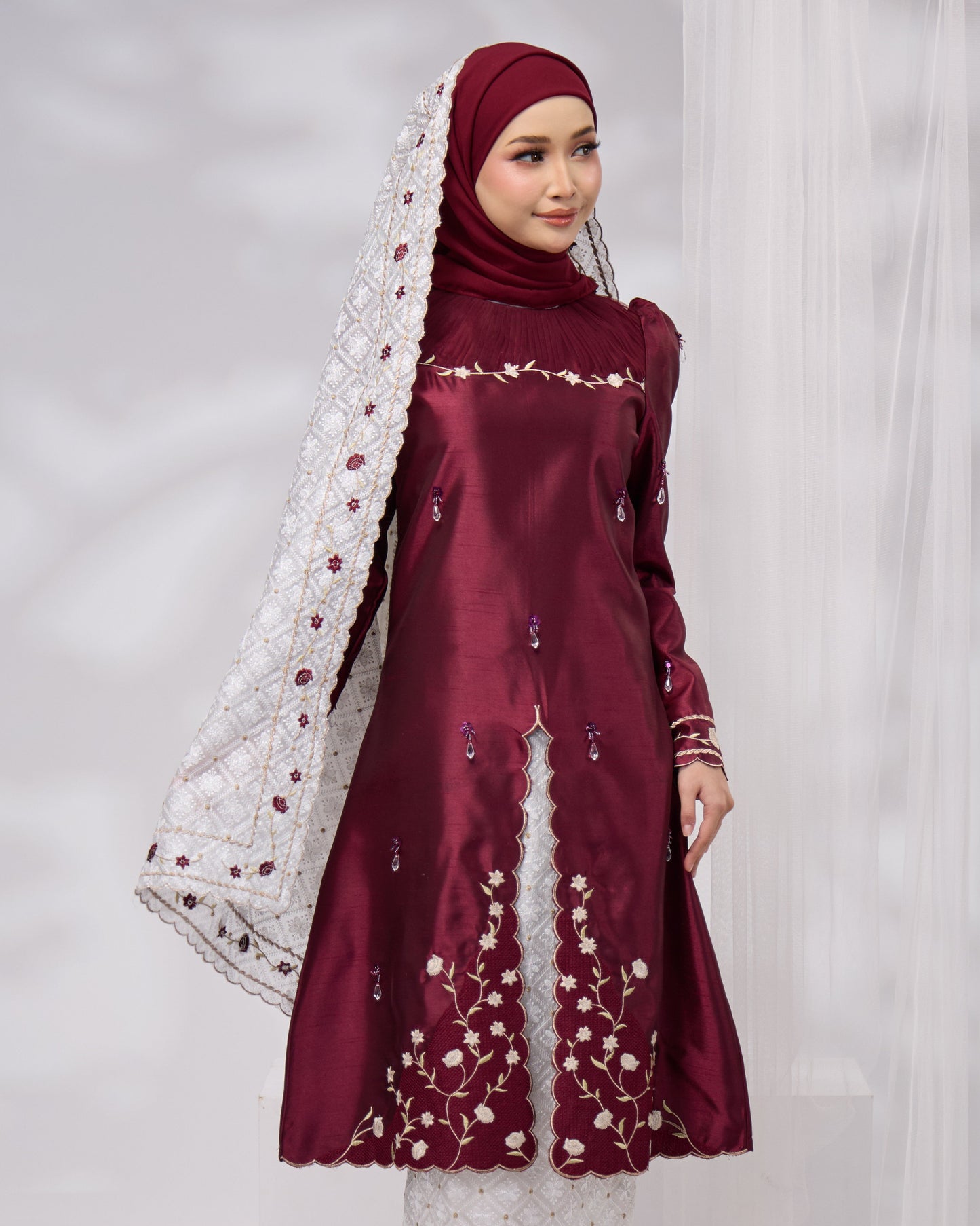 ALANNA SELENDANG (BURGUNDY)