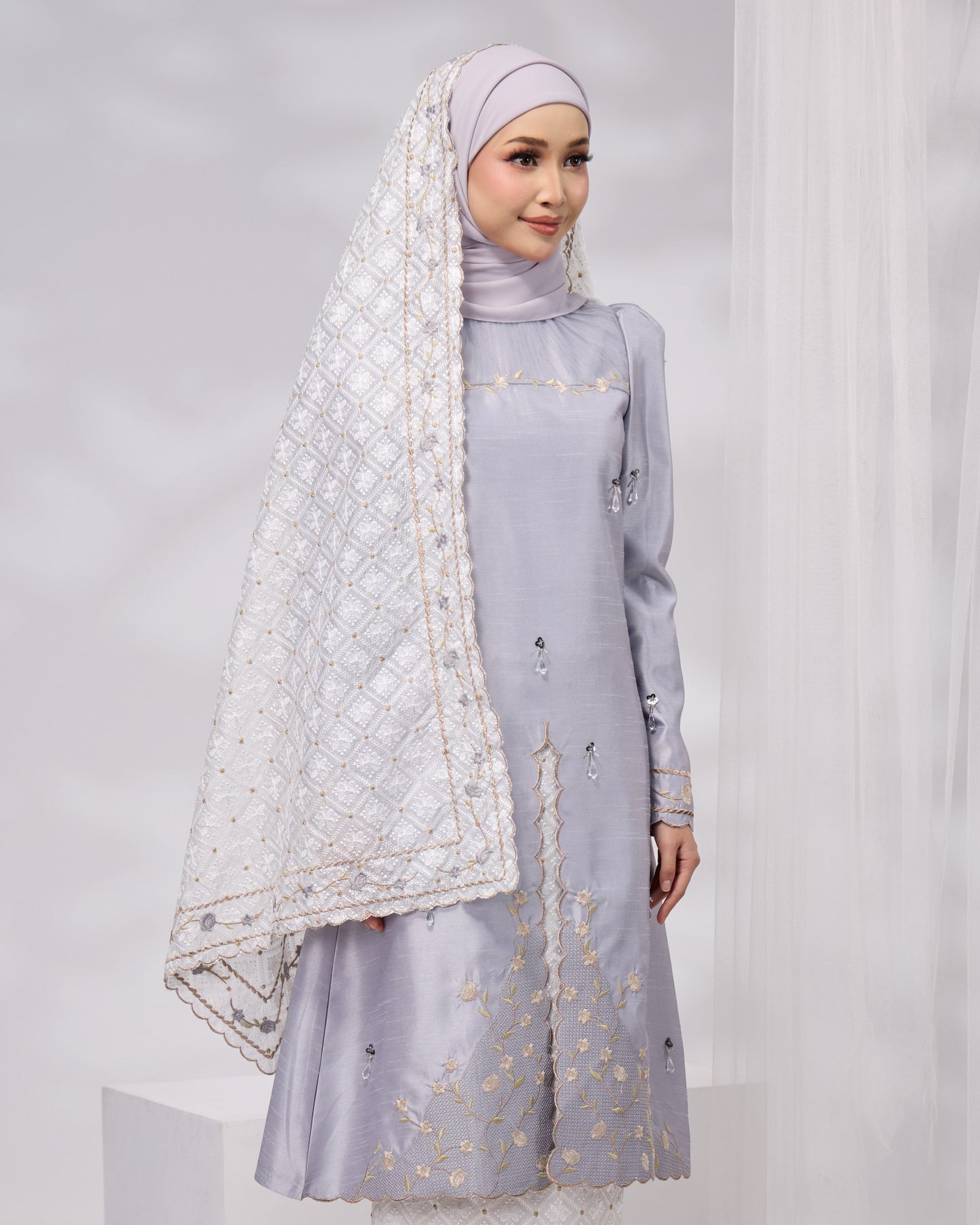 ALANNA SELENDANG (GREY)