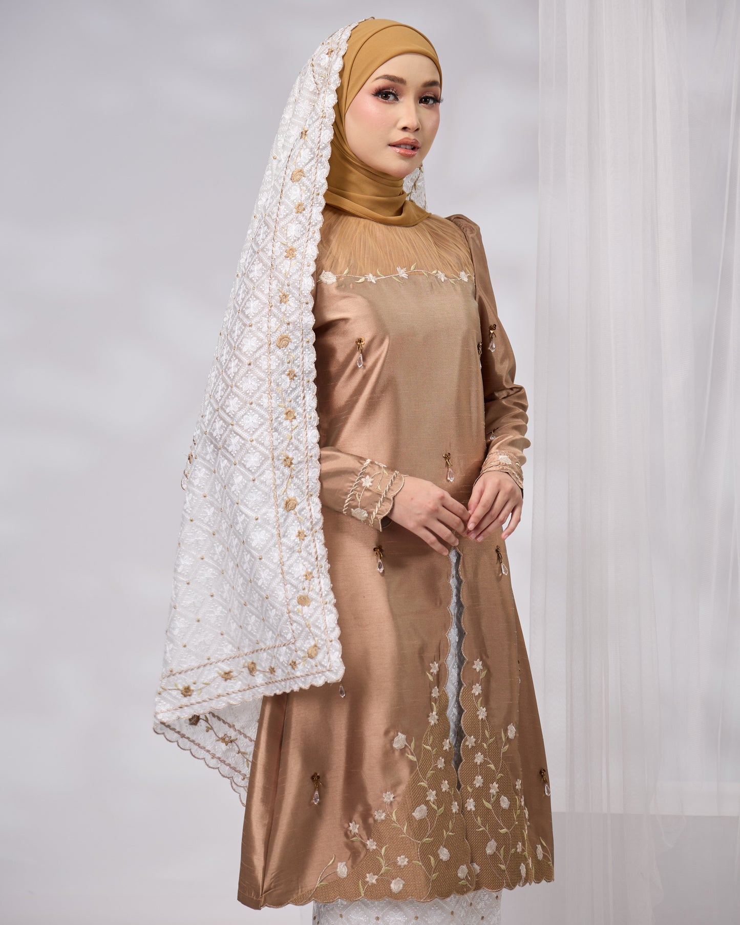 ALANNA SELENDANG (KHAKI)