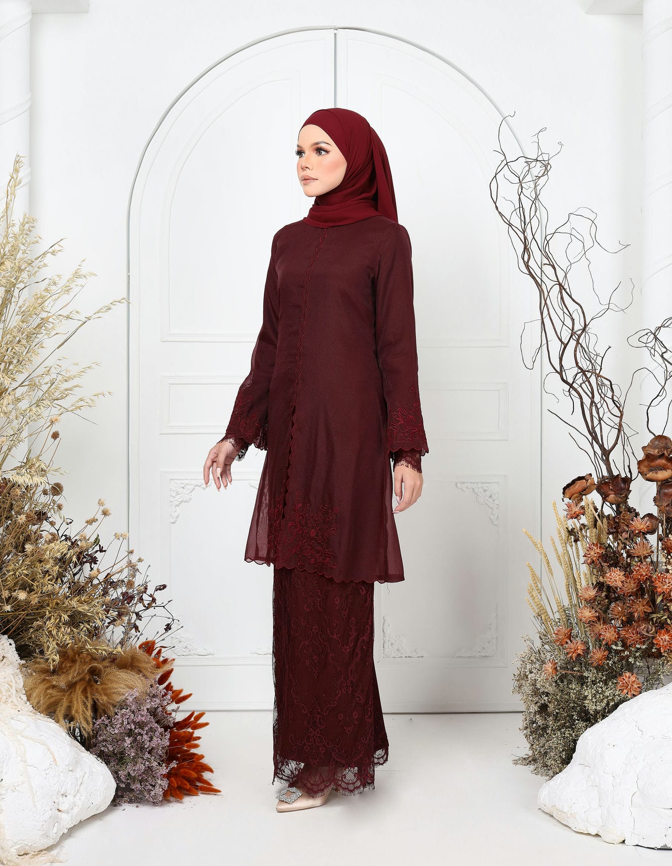 AMAYA KEBAYA (BURGUNDY)