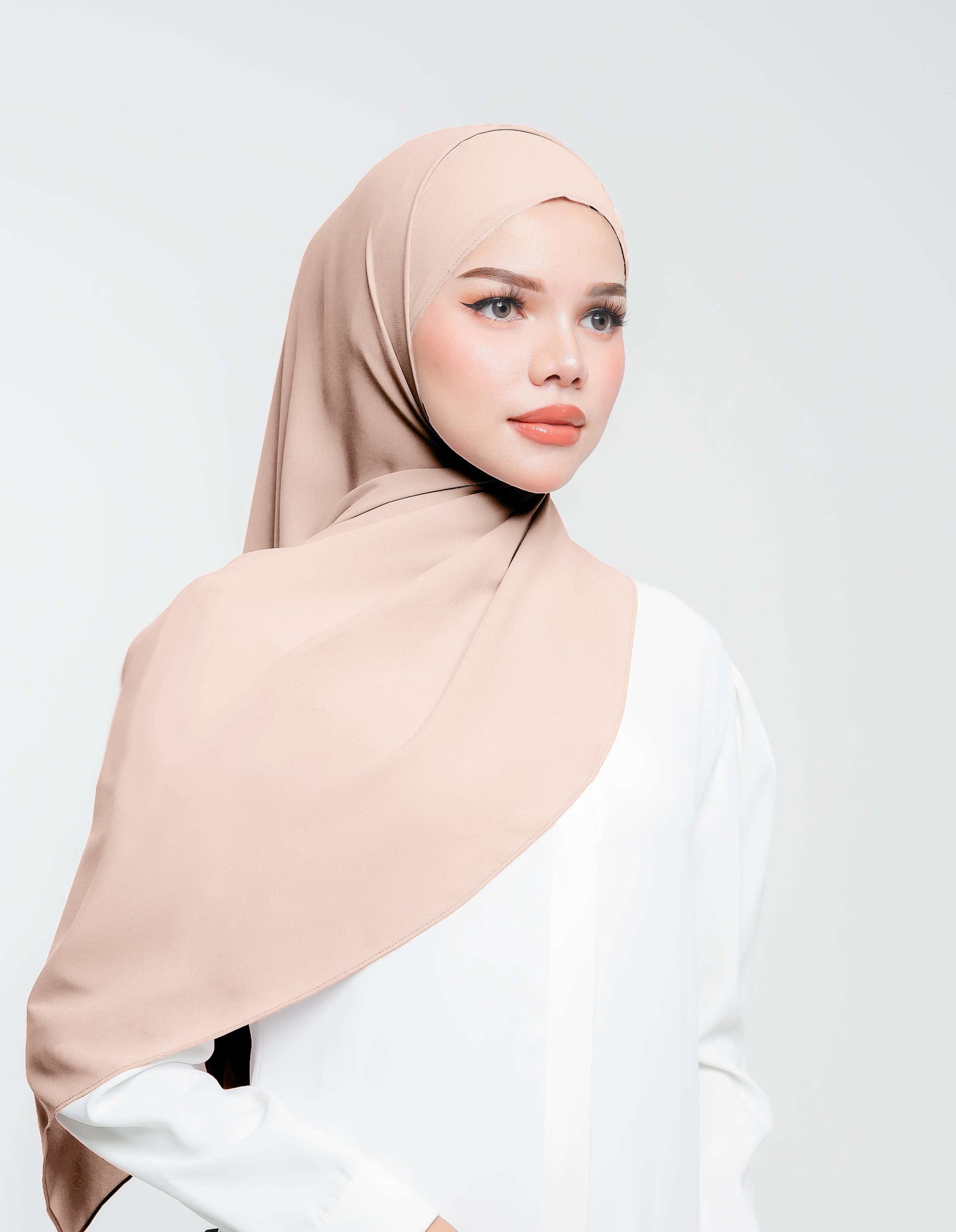 THALIA SHAWL (CHAMPAGNE)
