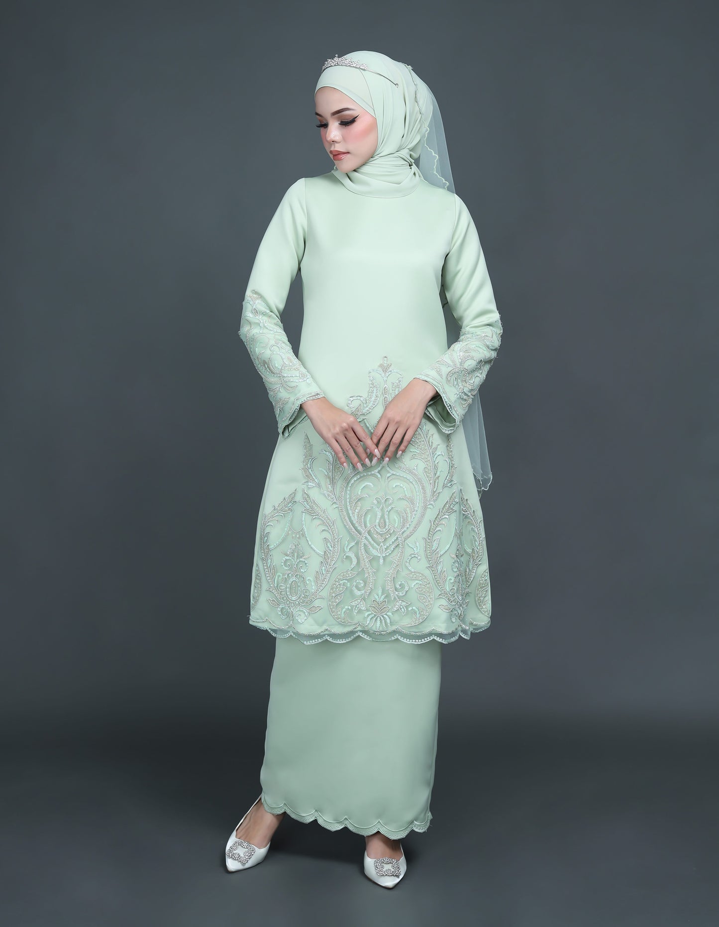 ERMINA KURUNG (GREEN TEA)