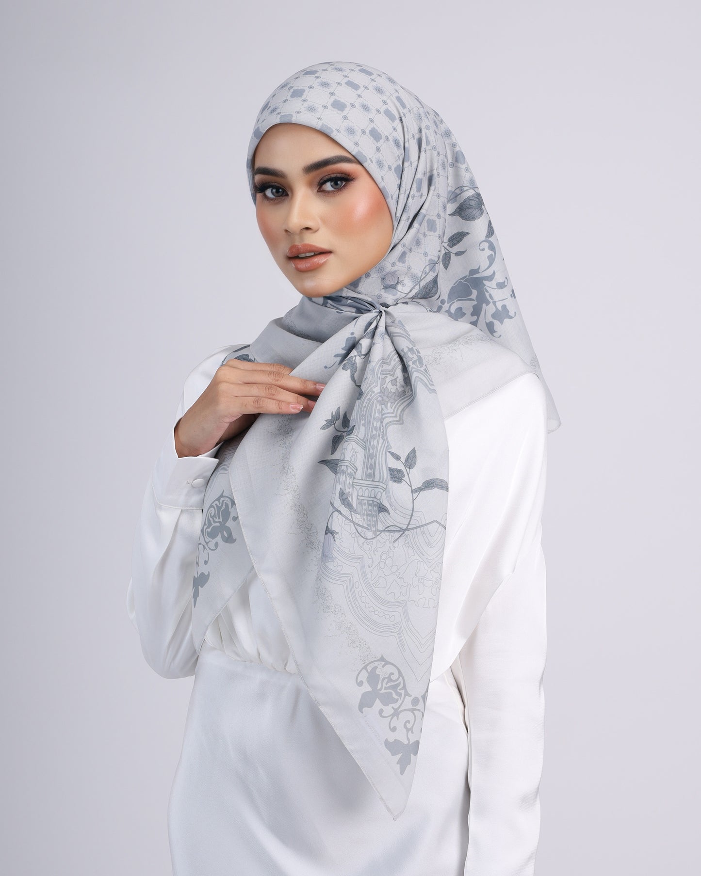 LUPITA BAWAL