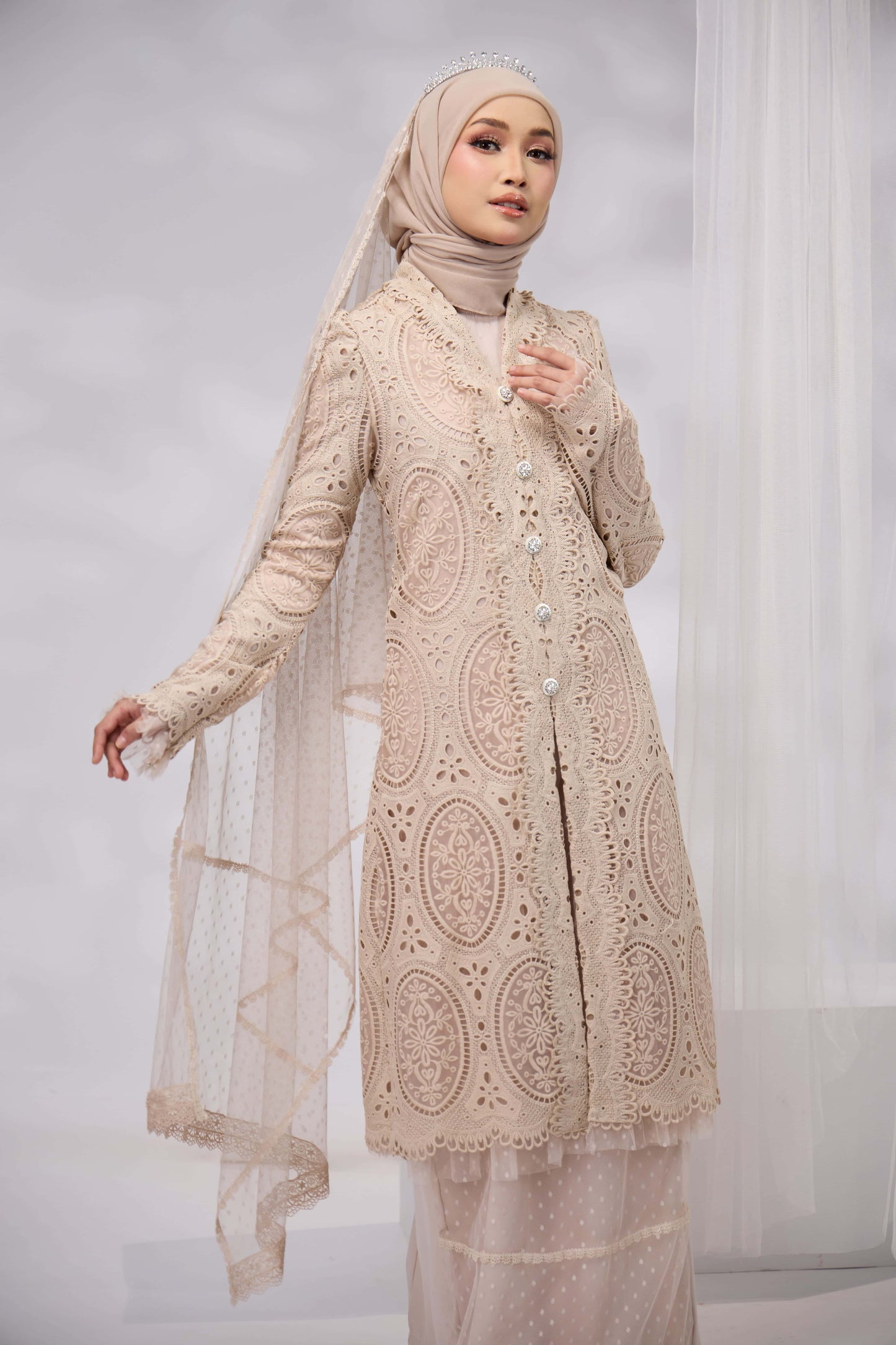 MEARA VEIL (CHAMPAGNE)