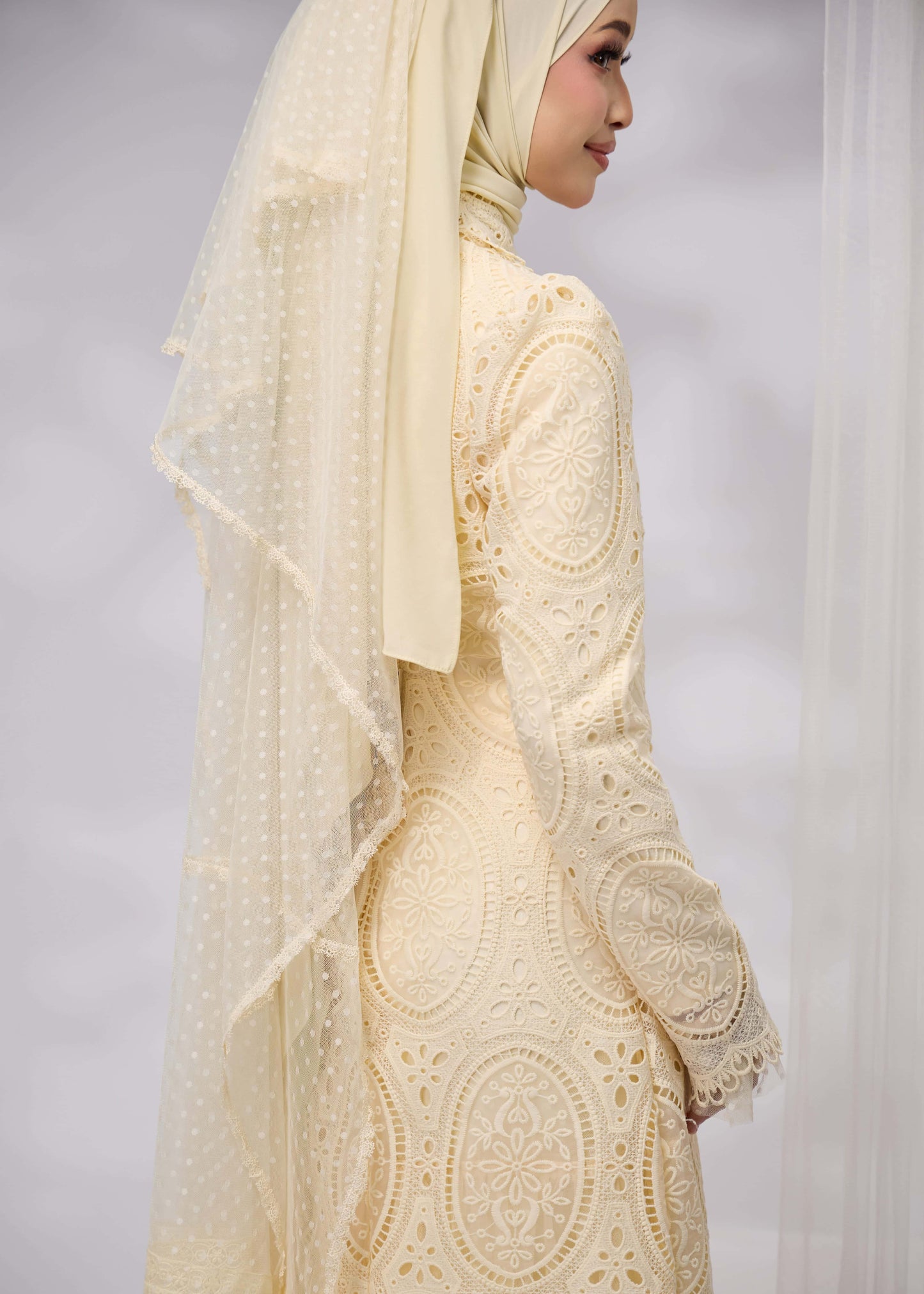 MEARA VEIL (LIGHT YELLOW)