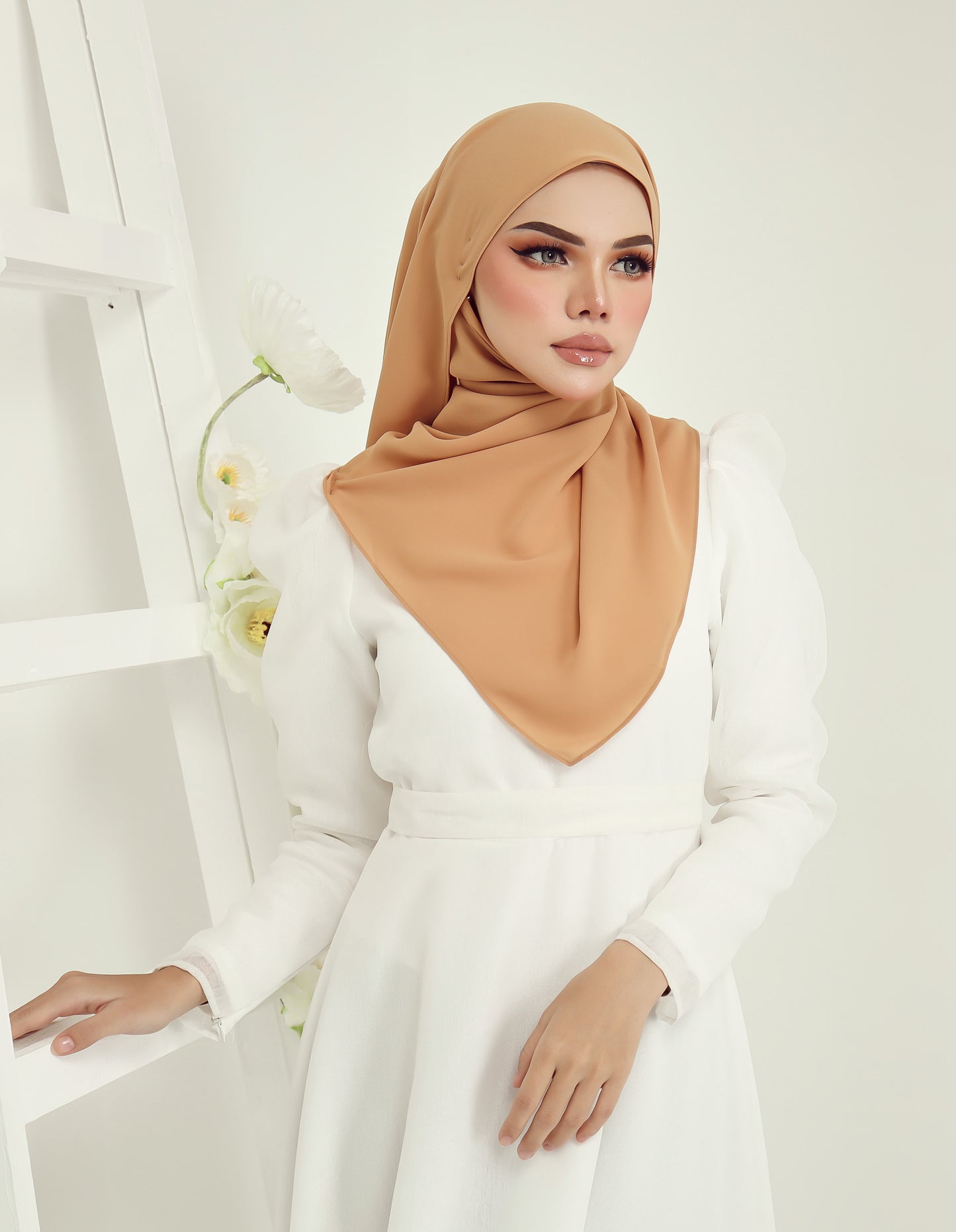 NIA BAWAL (BROWN)