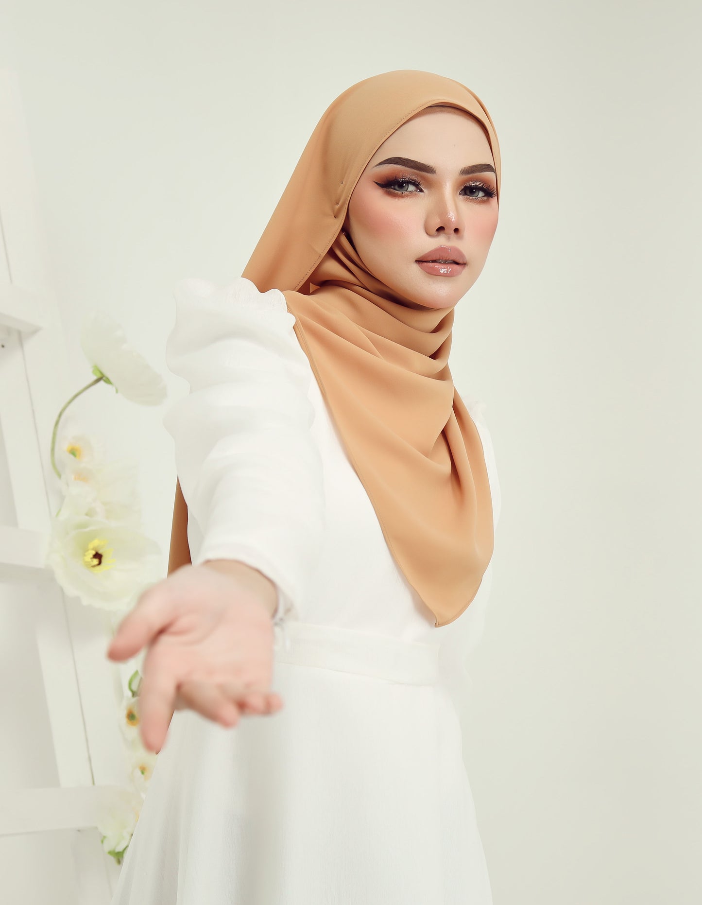 NIA BAWAL (BROWN)