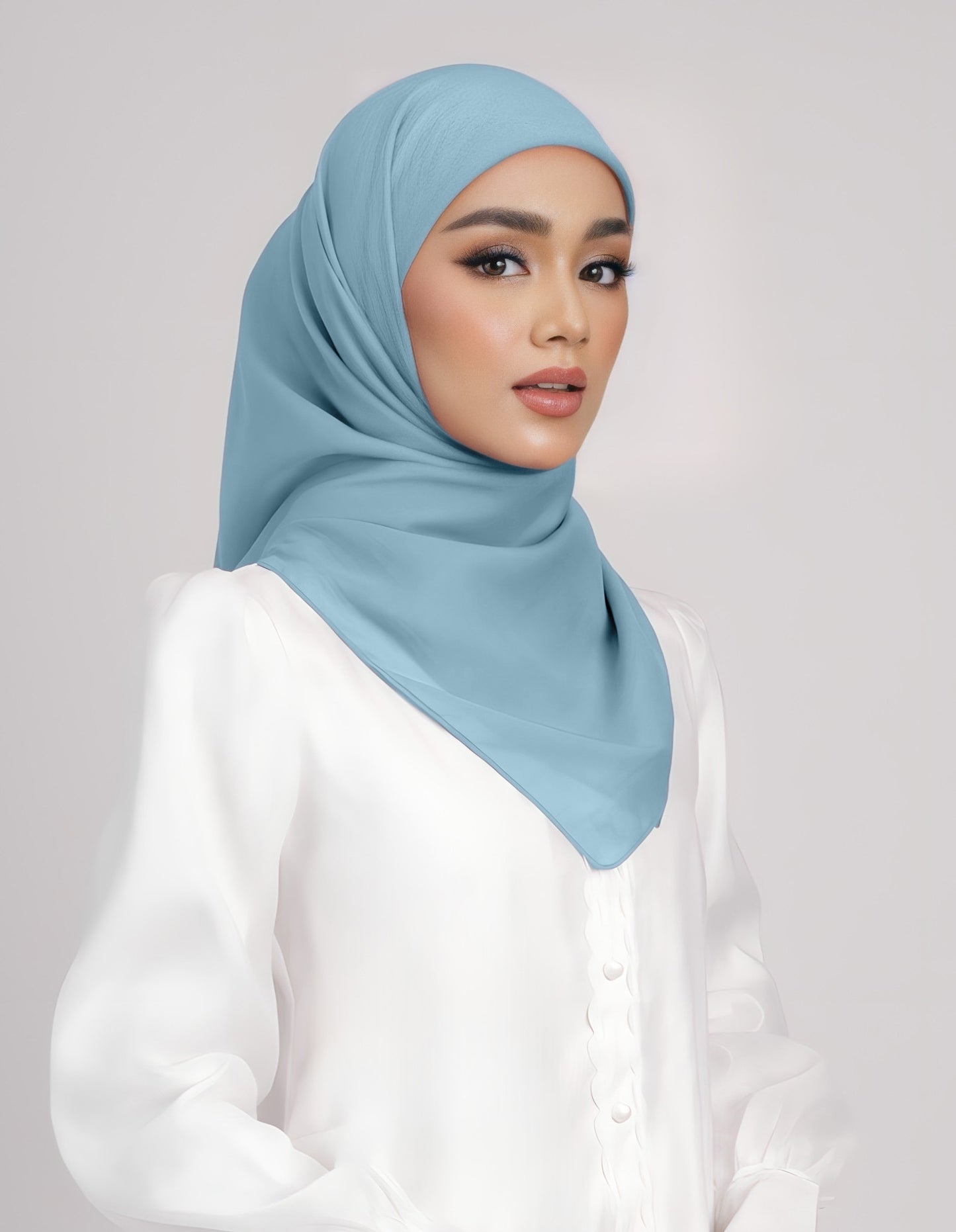 NIERA BASIC BAWAL (MISTY BLUE)