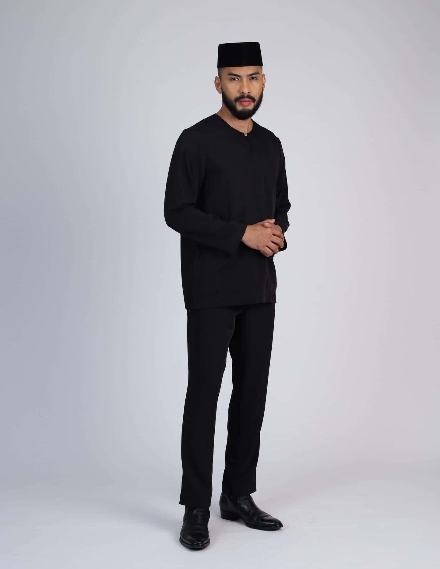 OMAR TELUK BELANGA (BLACK)