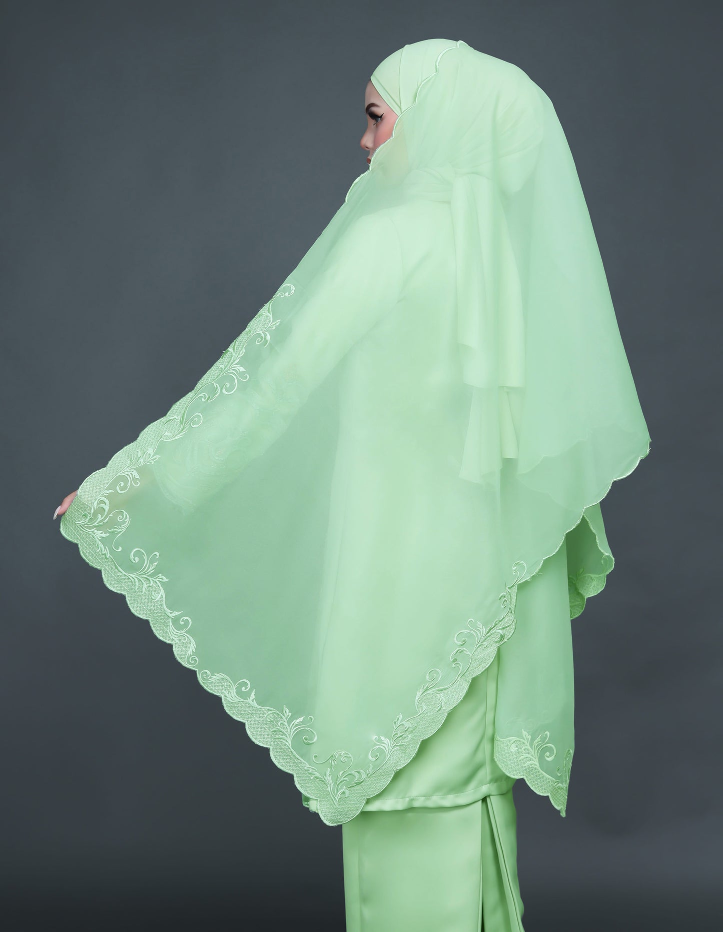 ORGANDY EMBROIDERY VEIL CODE A21 (APPLE GREEN)