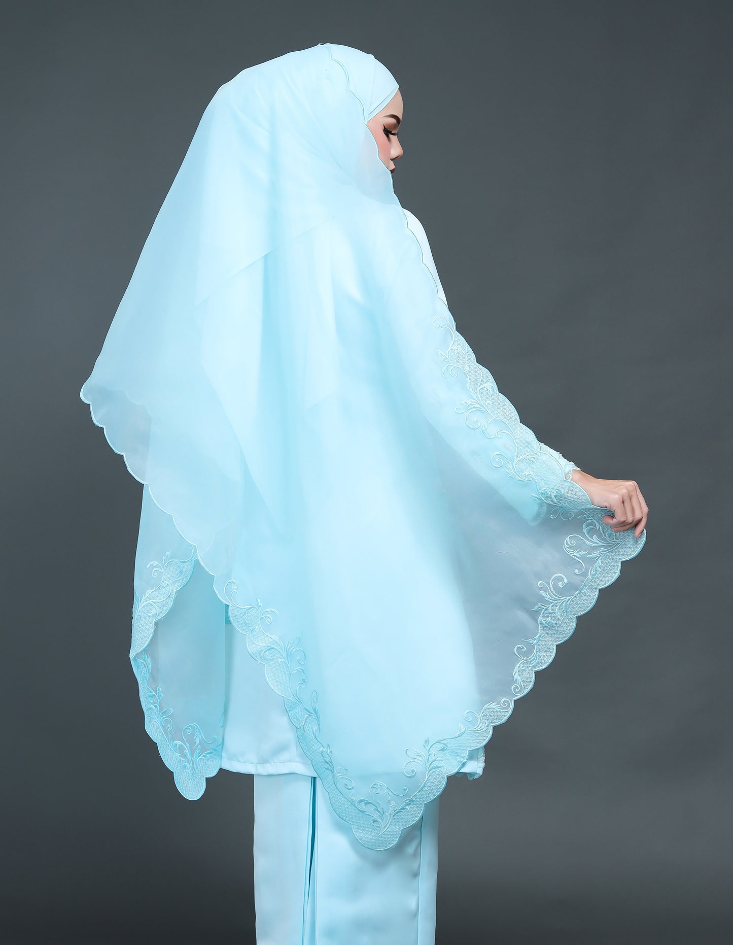 ORGANDY EMBROIDERY VEIL CODE A21 (AQUA BLUE)