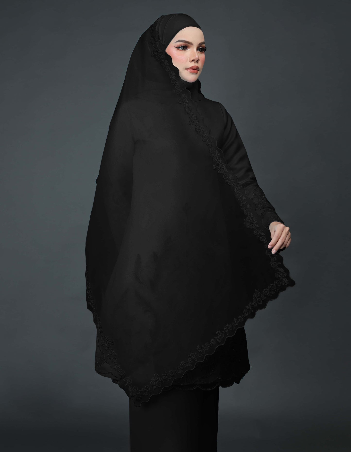 ORGANDY EMBROIDERY VEIL CODE A23 (BLACK)