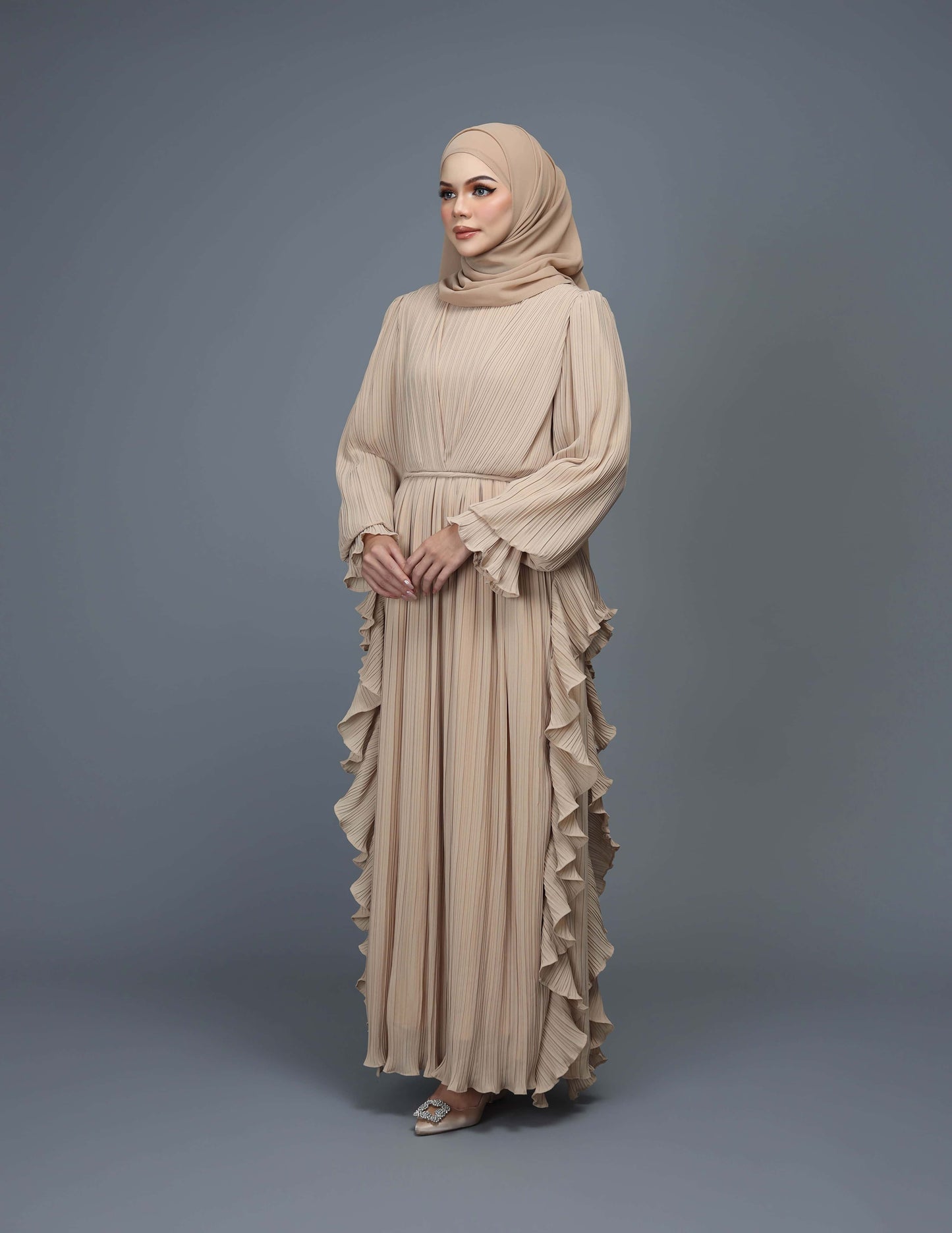 RANIA ABAYA (CHAMPAGNE)