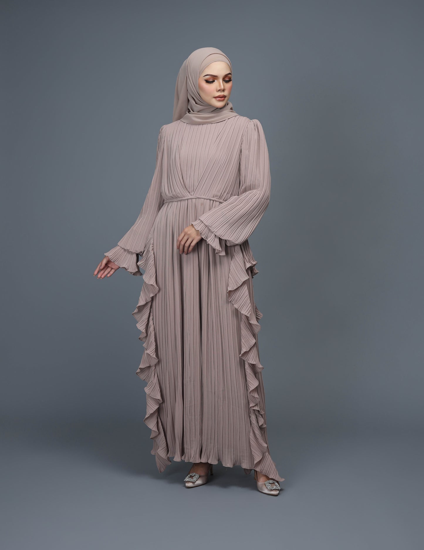 RANIA ABAYA (KHAKI)