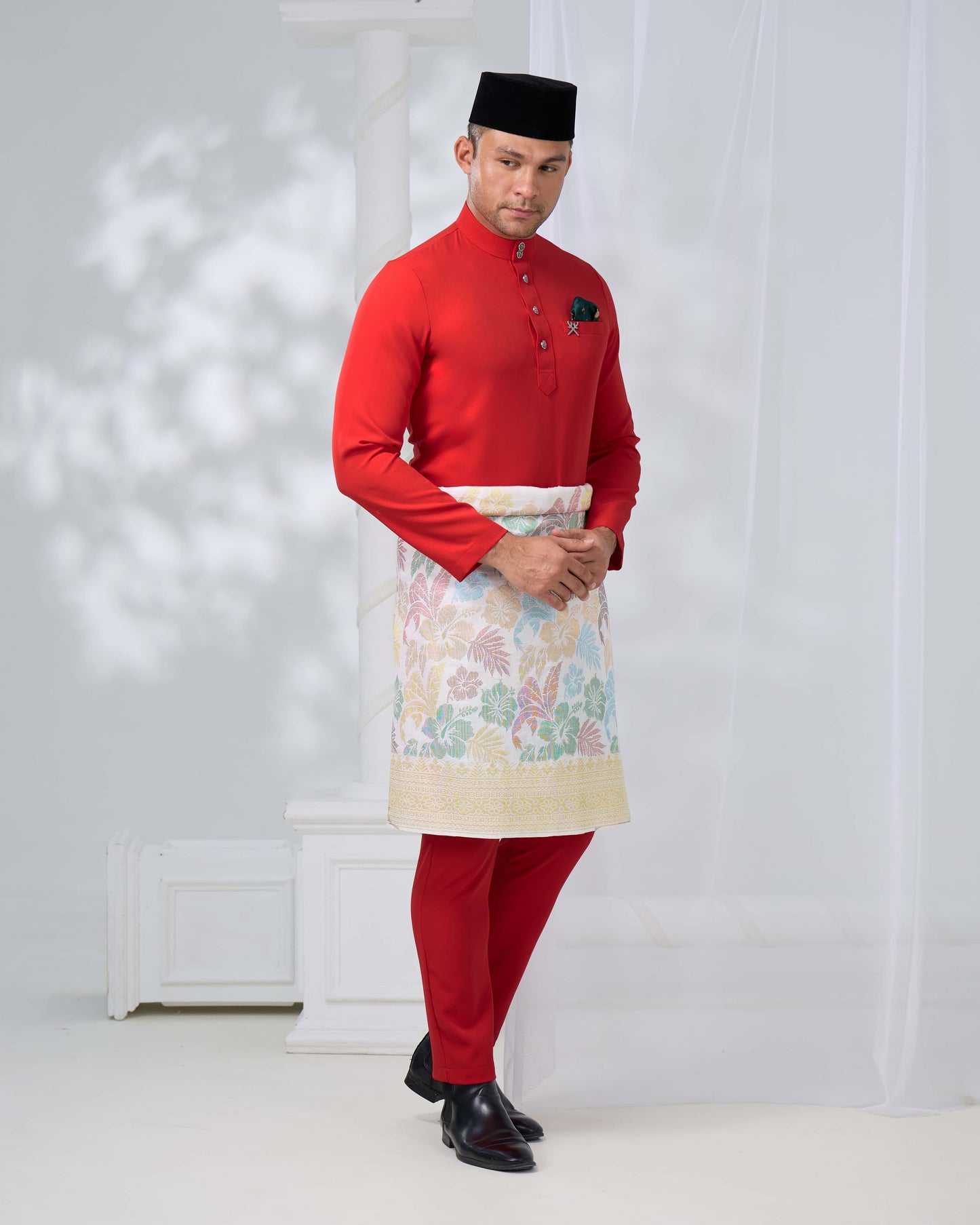 SOULTAN BAJU MELAYU (RED CHERRY)