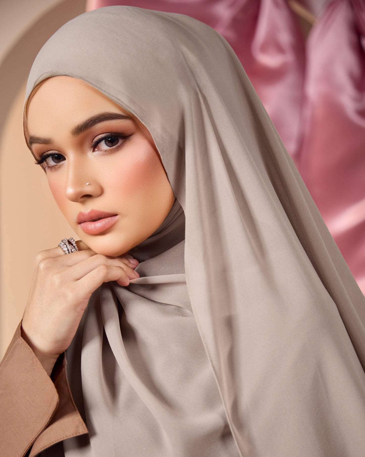 HANA CHIFFON SHAWL (FAWN)