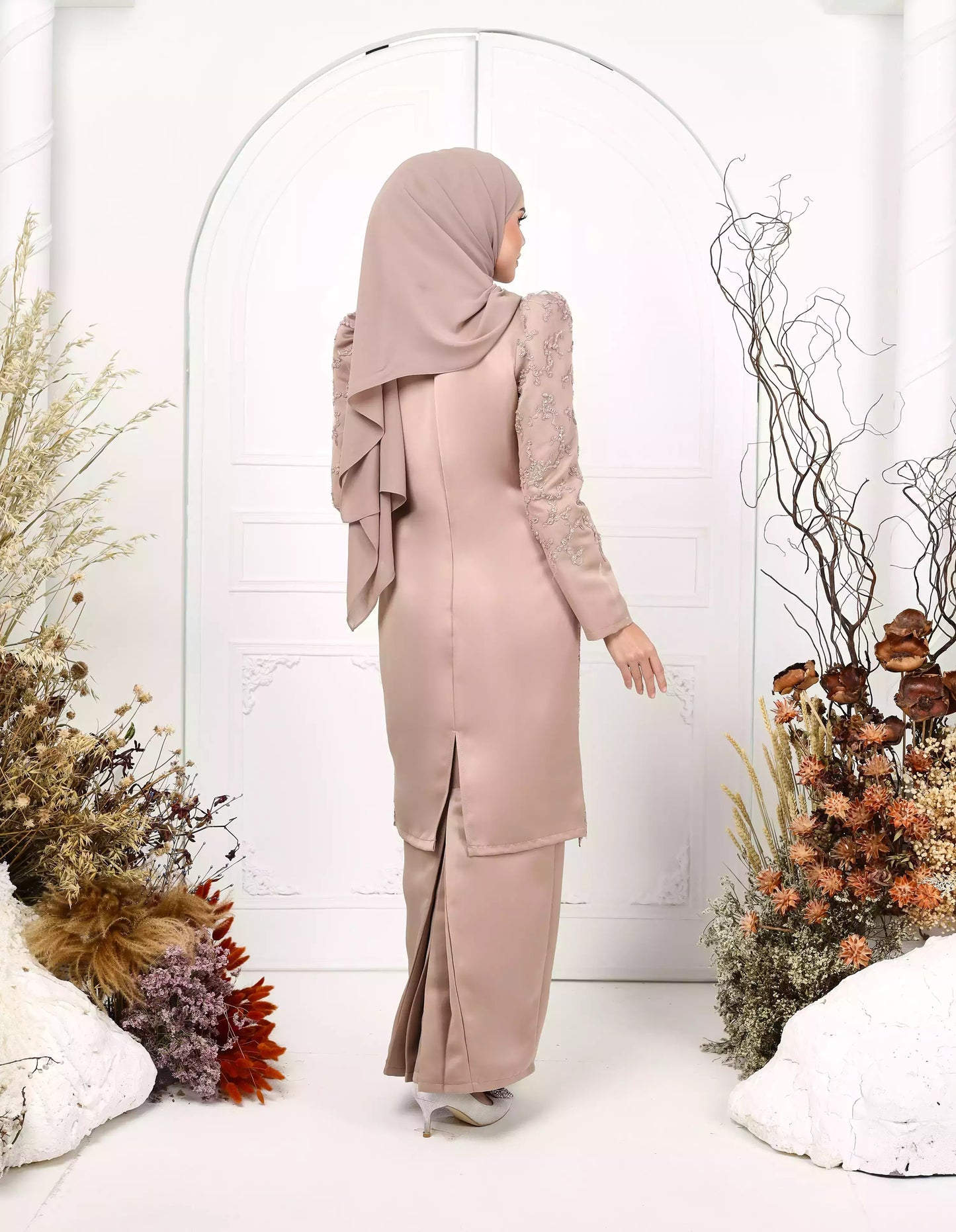 RHEA KURUNG (KHAKI)