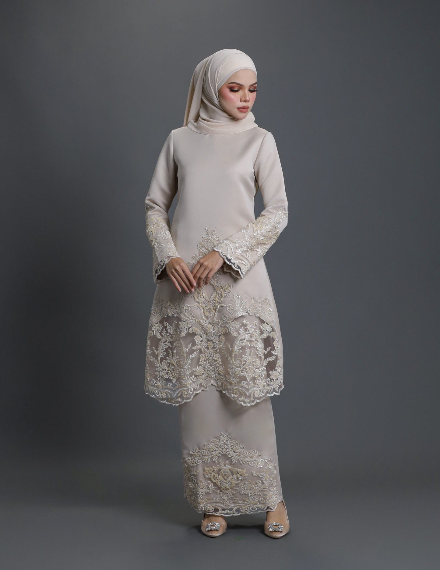 SALOMA KURUNG (CHAMPAGNE)