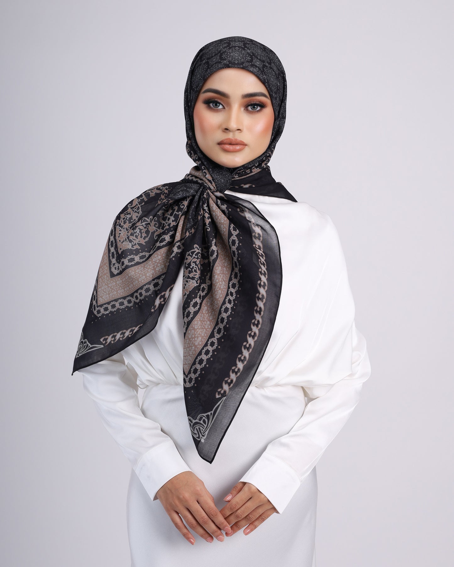 SANDRA BAWAL