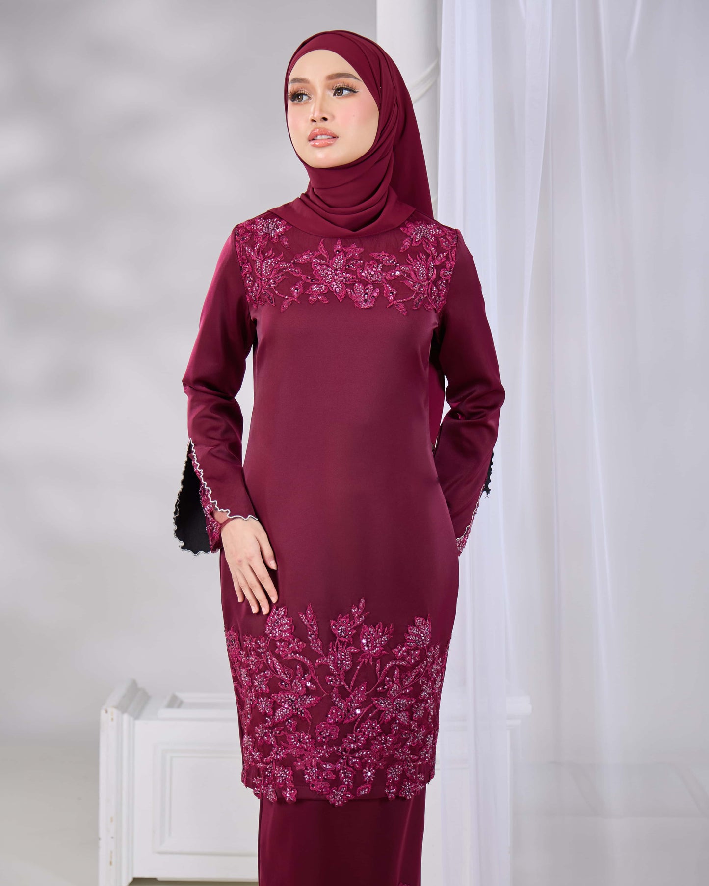 KHAYRA KURUNG (BURGUNDY)