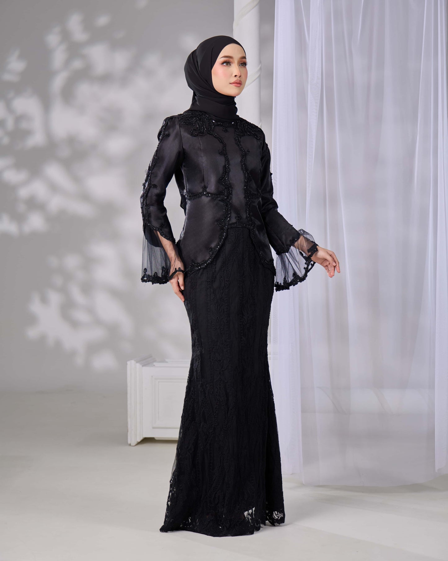 MIRANDA KURUNG (BLACK)